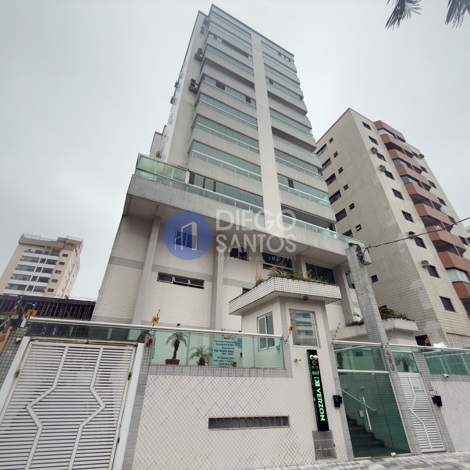 Apartamento 1 Suíte à Venda na Aviação — Praia Grande | 1 Vaga, 2 Banheiros