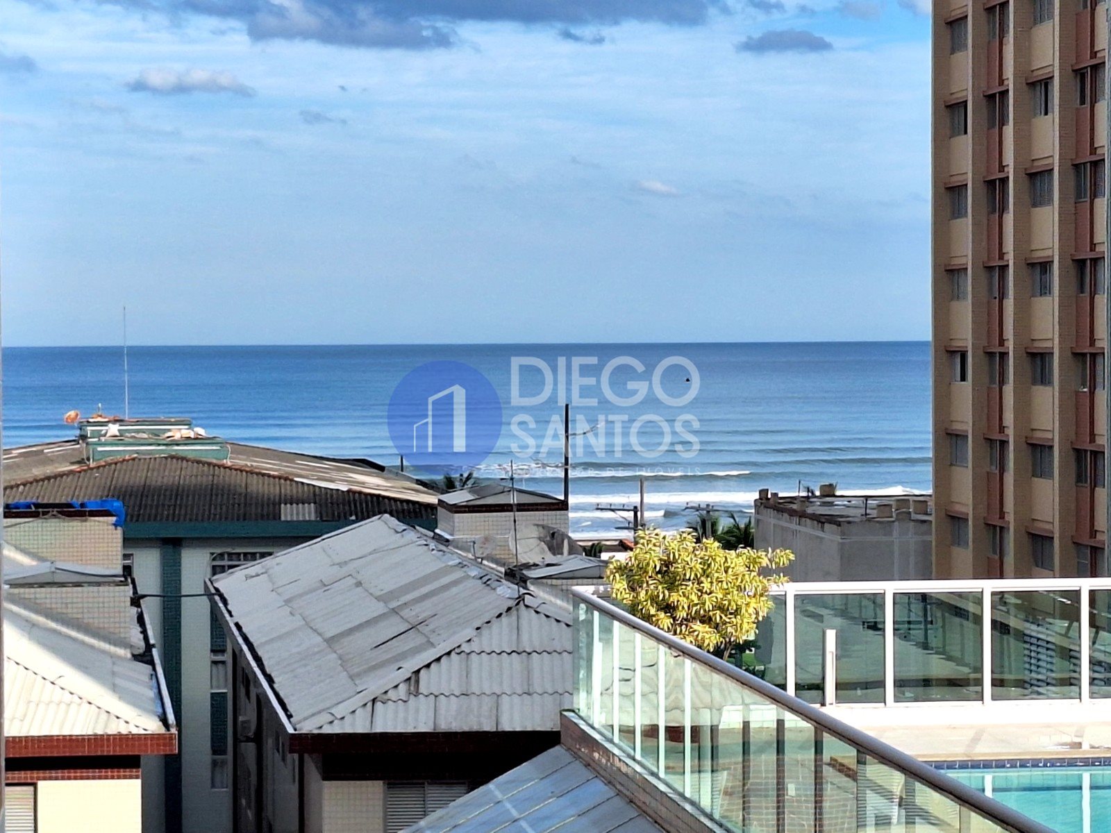 Apartamento Vista Mar 2 Dormitórios na Vila Tupi a 50 Metros da Praia