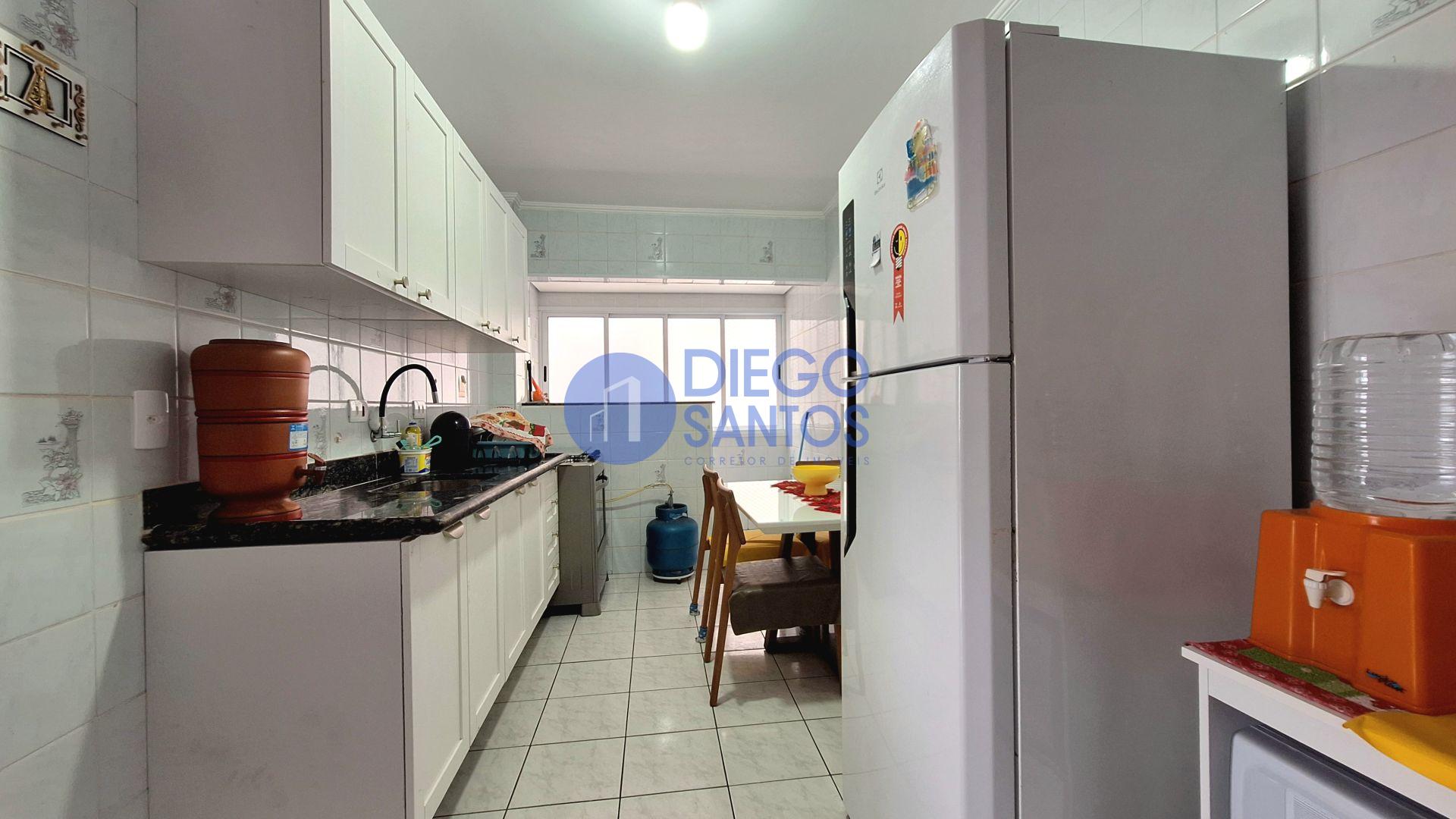 Apartamento 2 Dormitorios, 1 Suite, 1 Vaga de Garagem