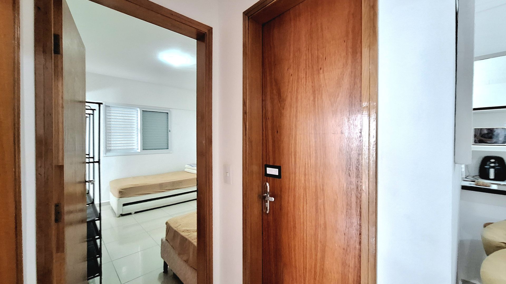 Apartamento com 2 Dormitórios sendo 2 Suítes, Lavabo – 82m2 – 2 Vagas de Garagem- Guilhermina