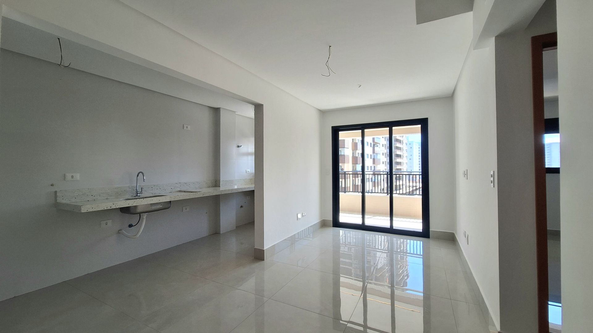 Apartamento 2 Dormitórios 1 Suíte 1 Vaga – 73m2 – Aviação