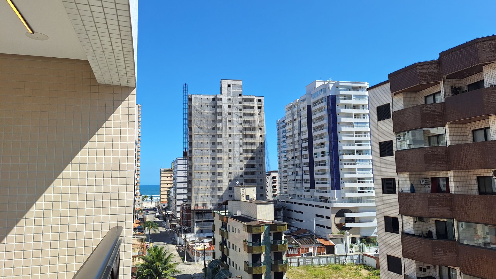 Apartamento 2 Dormitórios 2 Suítes, 1 ou 2 Vagas – 72m2 – Aviação