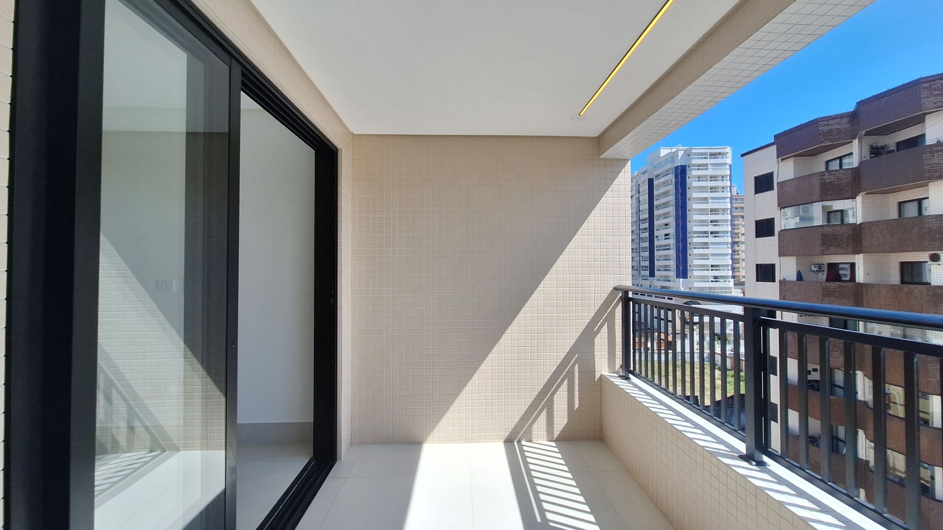 Apartamento 2 Dormitórios 2 Suítes, 1 ou 2 Vagas – 72m2 – Aviação