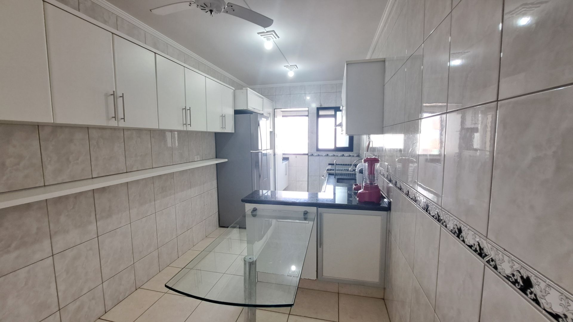 Apartamento Amplo 03 Dormitórios, Sendo 03 Suítes 02 Vagas – 130m2 – Canto do Forte