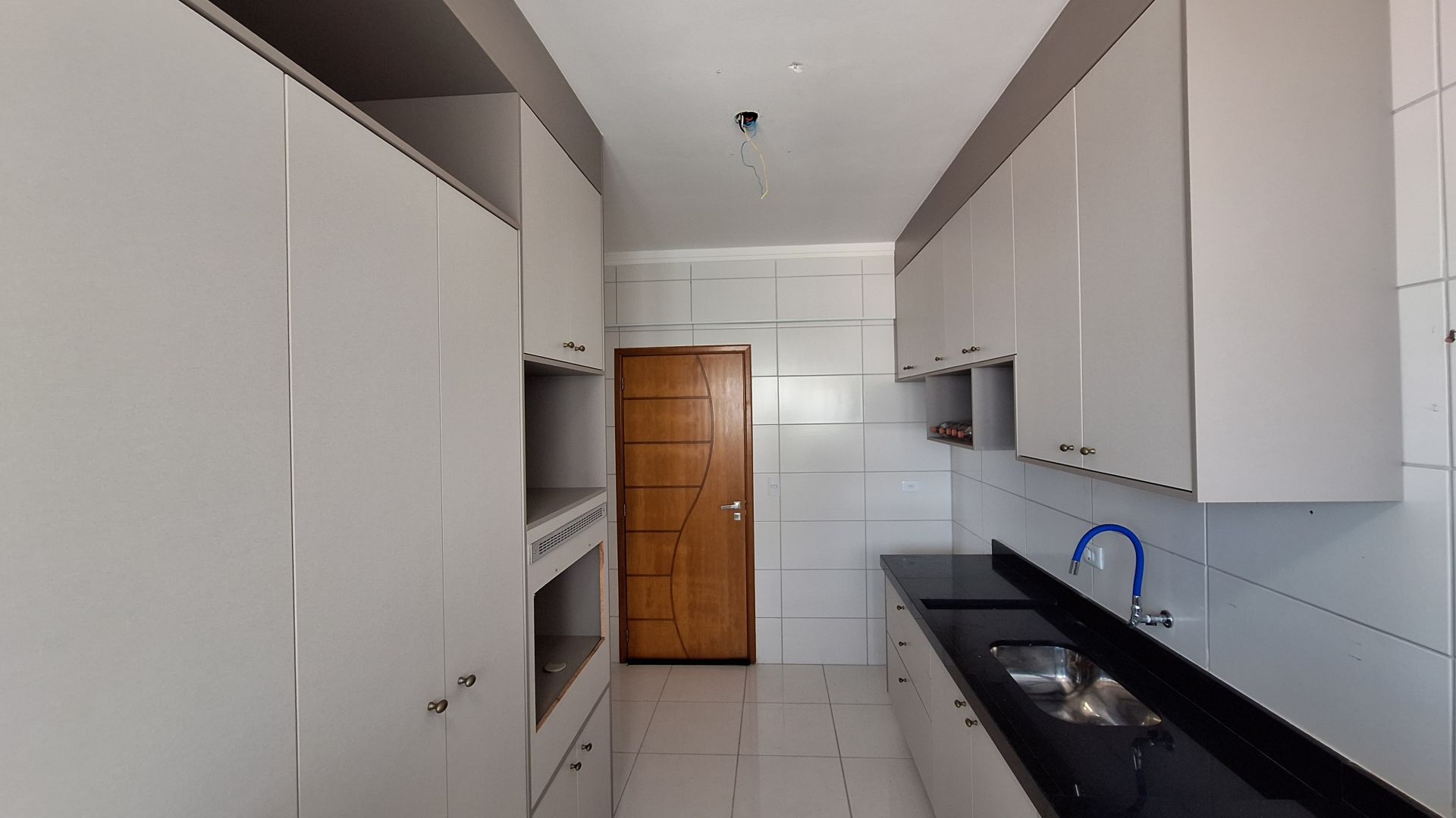 Apartamento 03 Dormitórios, 01 Suíte 02 Vagas – 128m2 – Jardim Real