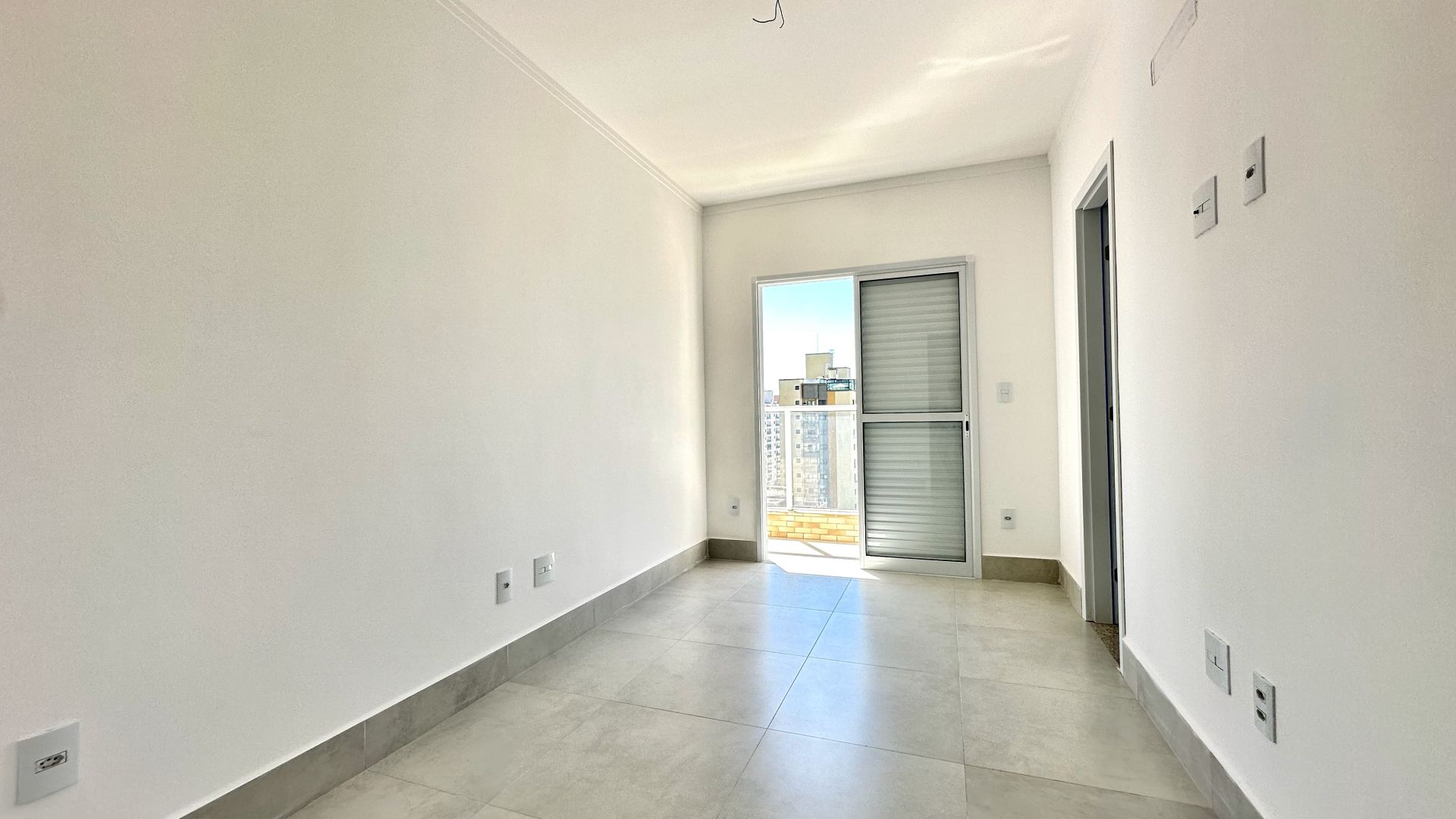 Apartamento 03 Dormitorios Sendo 03 Suites – 02 Vagas – 109m2 – Guilhermina