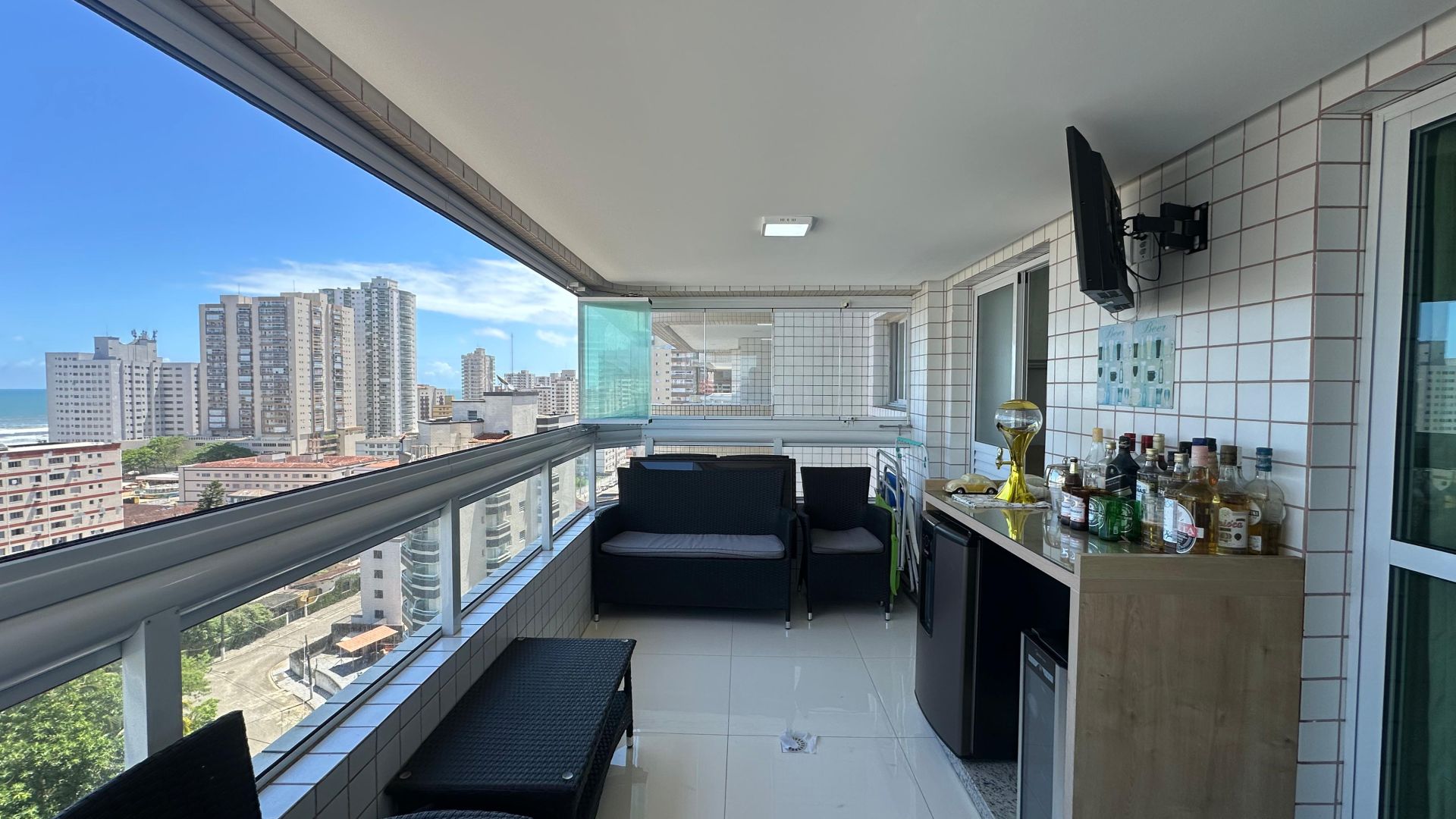 Apartamento 02 Suites 02 Vagas de Garagem – 93m2 – Vista Mar – Aviação