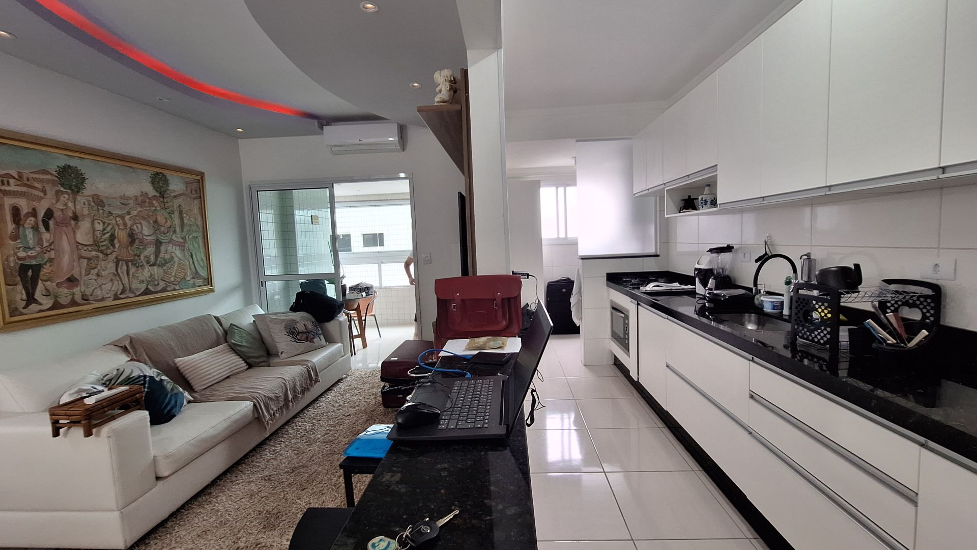 Apartamento 01 Dormitório POTEIRA FECHADA, 57m2 A Venda – Bairro Guilhermina