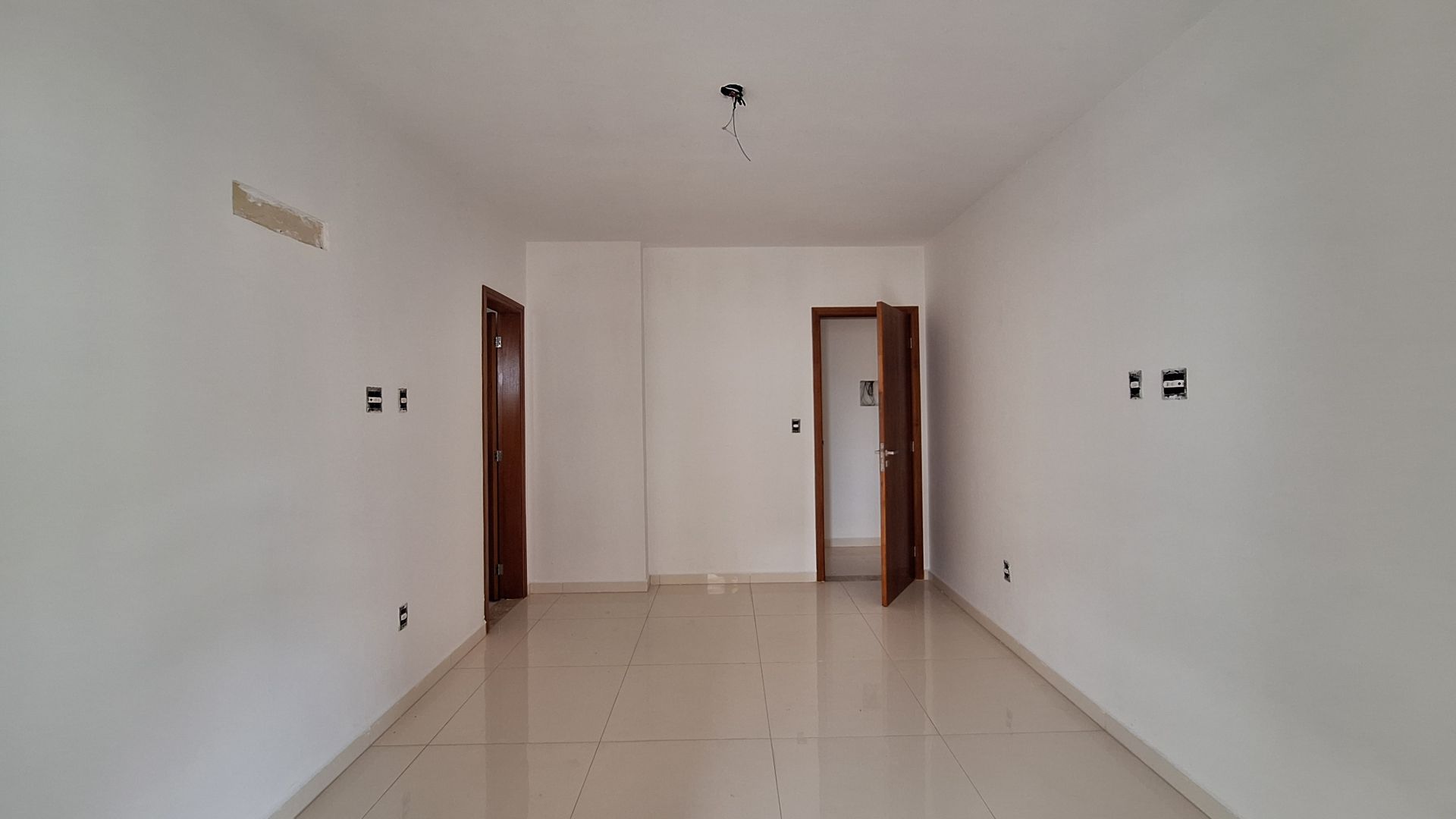 Apartamento Alto Padrão 03 Dormitórios 02 Suítes 02 Vagas Demarcadas, 162m2 – Canto do Forte