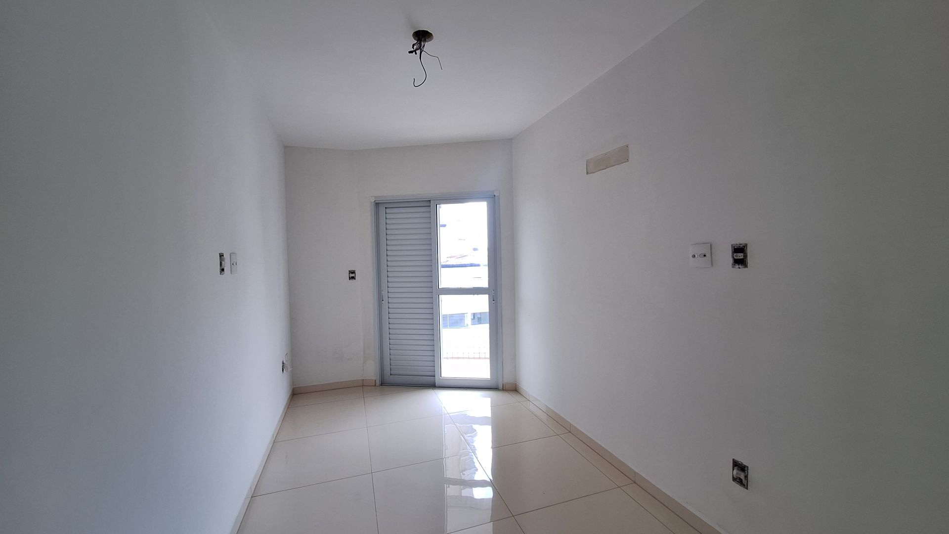 Apartamento Alto Padrão 03 Dormitórios 02 Suítes 02 Vagas Demarcadas, 144m2 – Canto do Forte