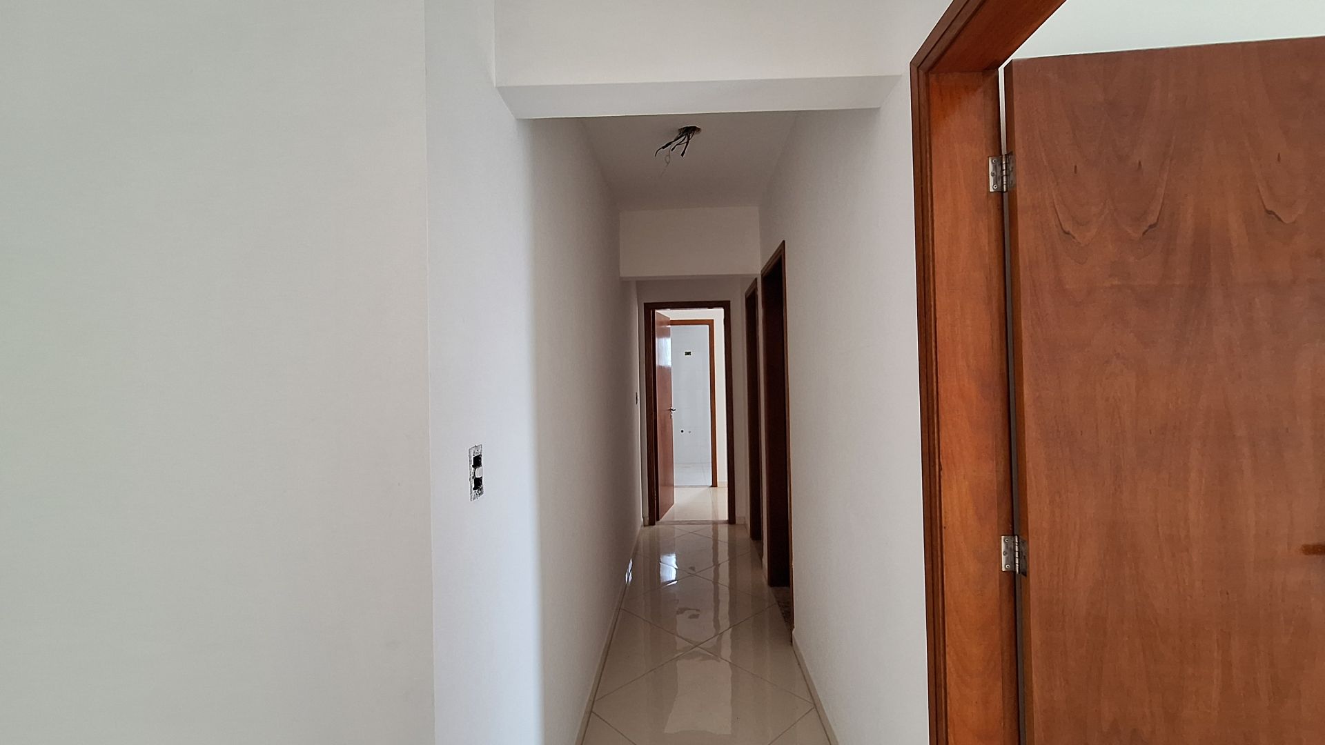 Apartamento Alto Padrão 03 Dormitórios 02 Suítes 02 Vagas Demarcadas, 144m2 – Canto do Forte