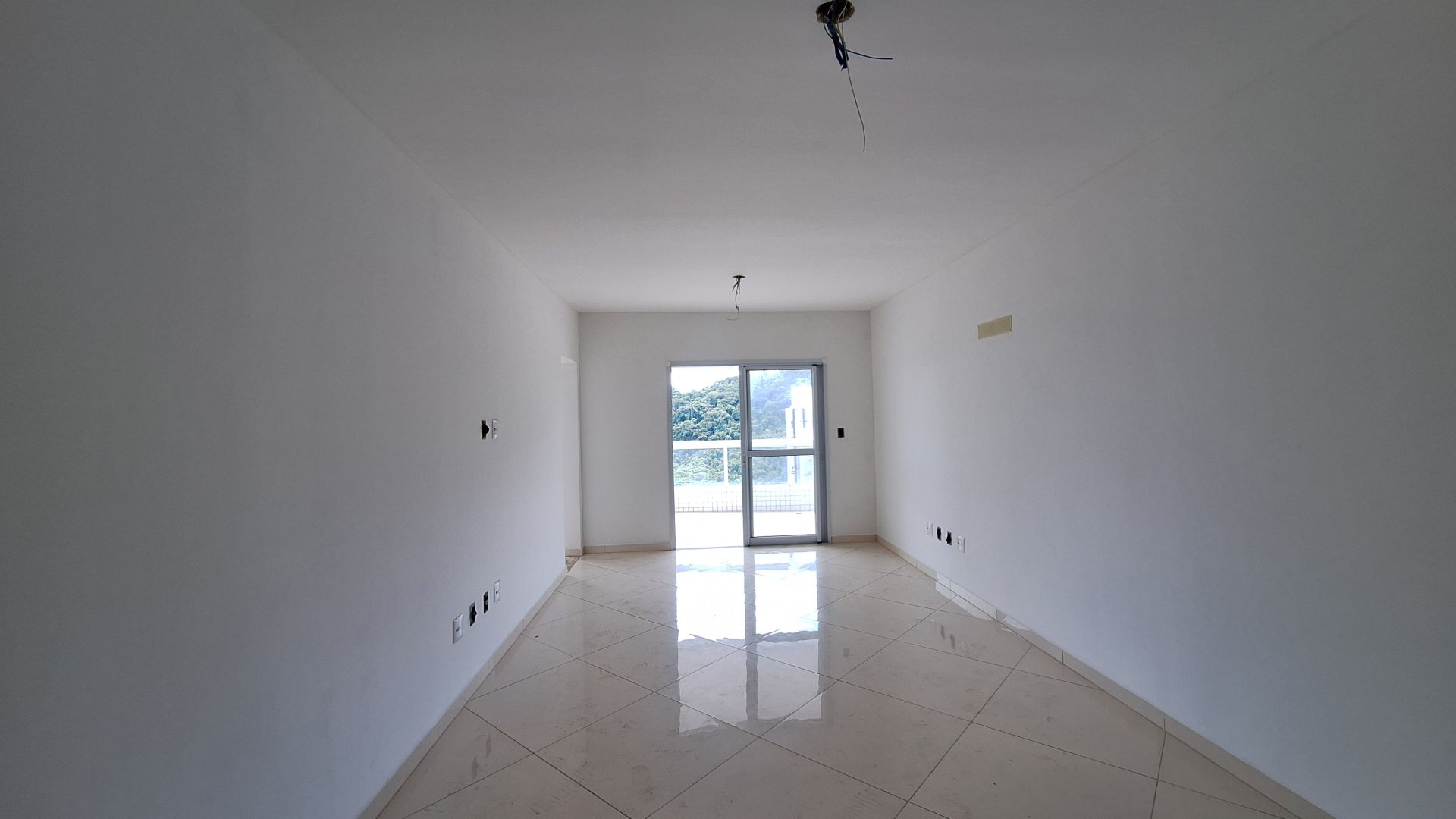 Apartamento Alto Padrão 03 Dormitórios 02 Suítes 02 Vagas Demarcadas, 138m2 – Canto do Forte