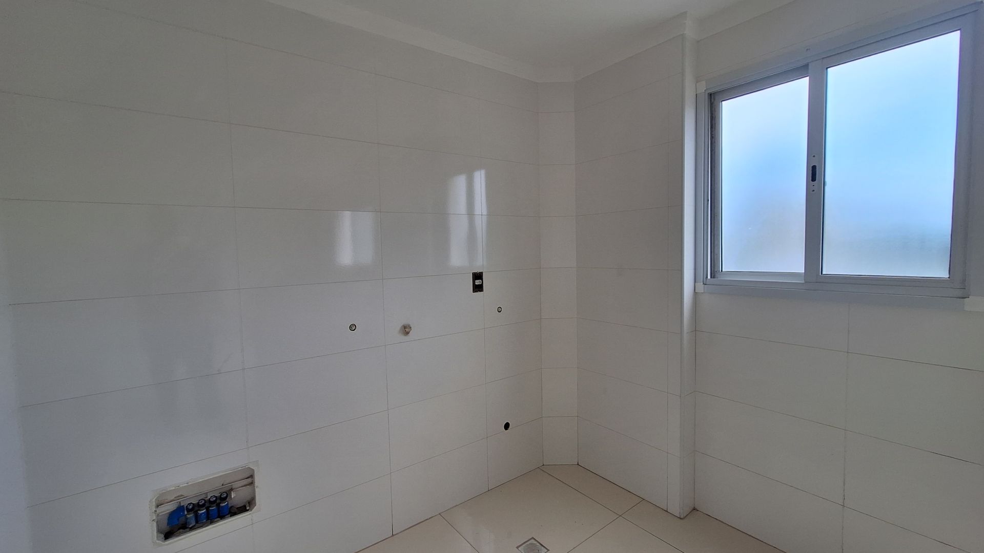 Apartamento Alto Padrão 03 Dormitórios 02 Suítes 02 Vagas Demarcadas, 138m2 – Canto do Forte