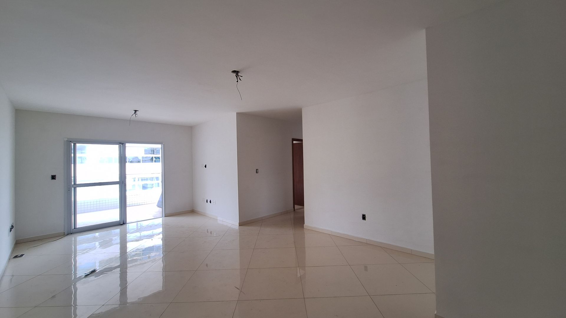 Apartamento Alto Padrão 03 Dormitórios 02 Suítes 02 Vagas Demarcadas, 129m2 – Canto do Forte