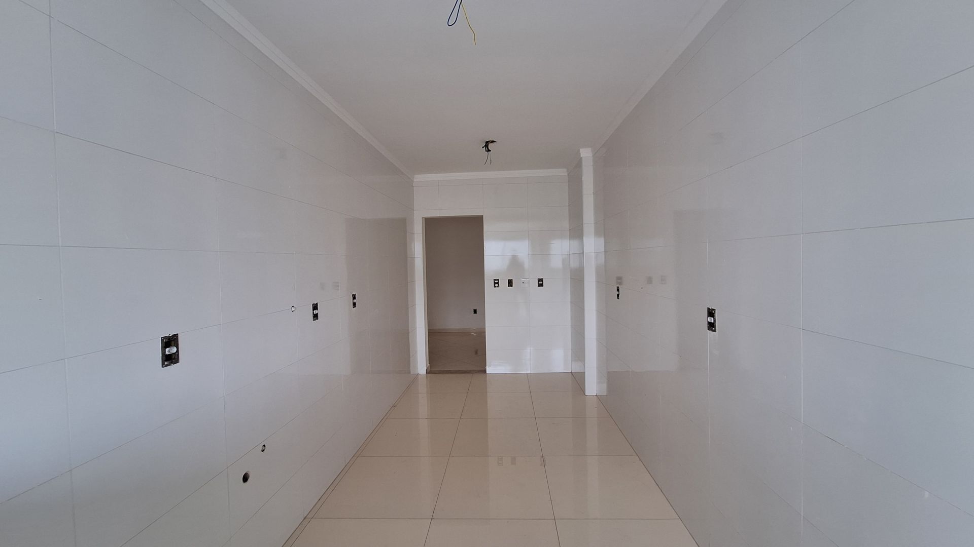 Apartamento Alto Padrão 03 Dormitórios 02 Suítes 02 Vagas Demarcadas, 129m2 – Canto do Forte