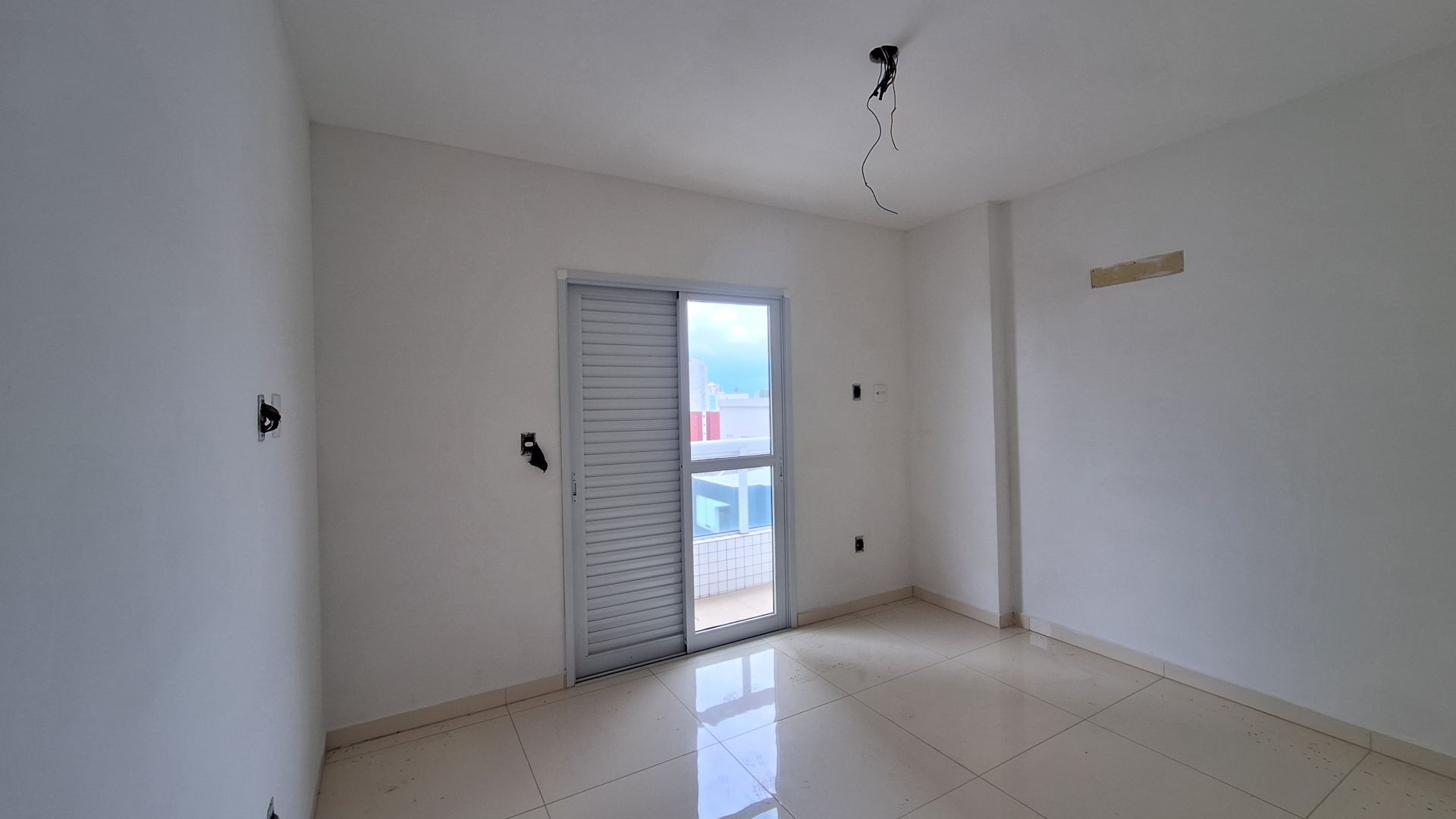 Apartamento Alto Padrão 03 Dormitórios 02 Suítes 02 Vagas Demarcadas, 129m2 – Canto do Forte