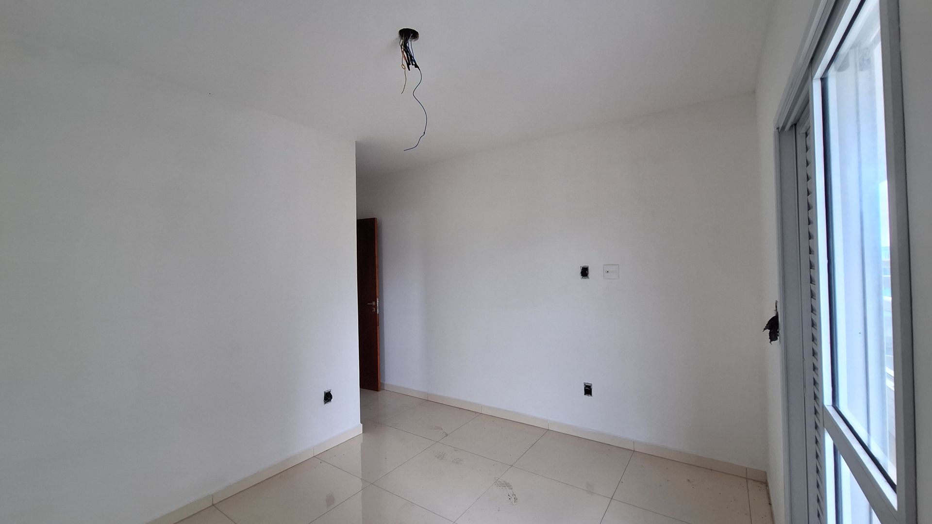 Apartamento Alto Padrão 03 Dormitórios 02 Suítes 02 Vagas Demarcadas, 129m2 – Canto do Forte