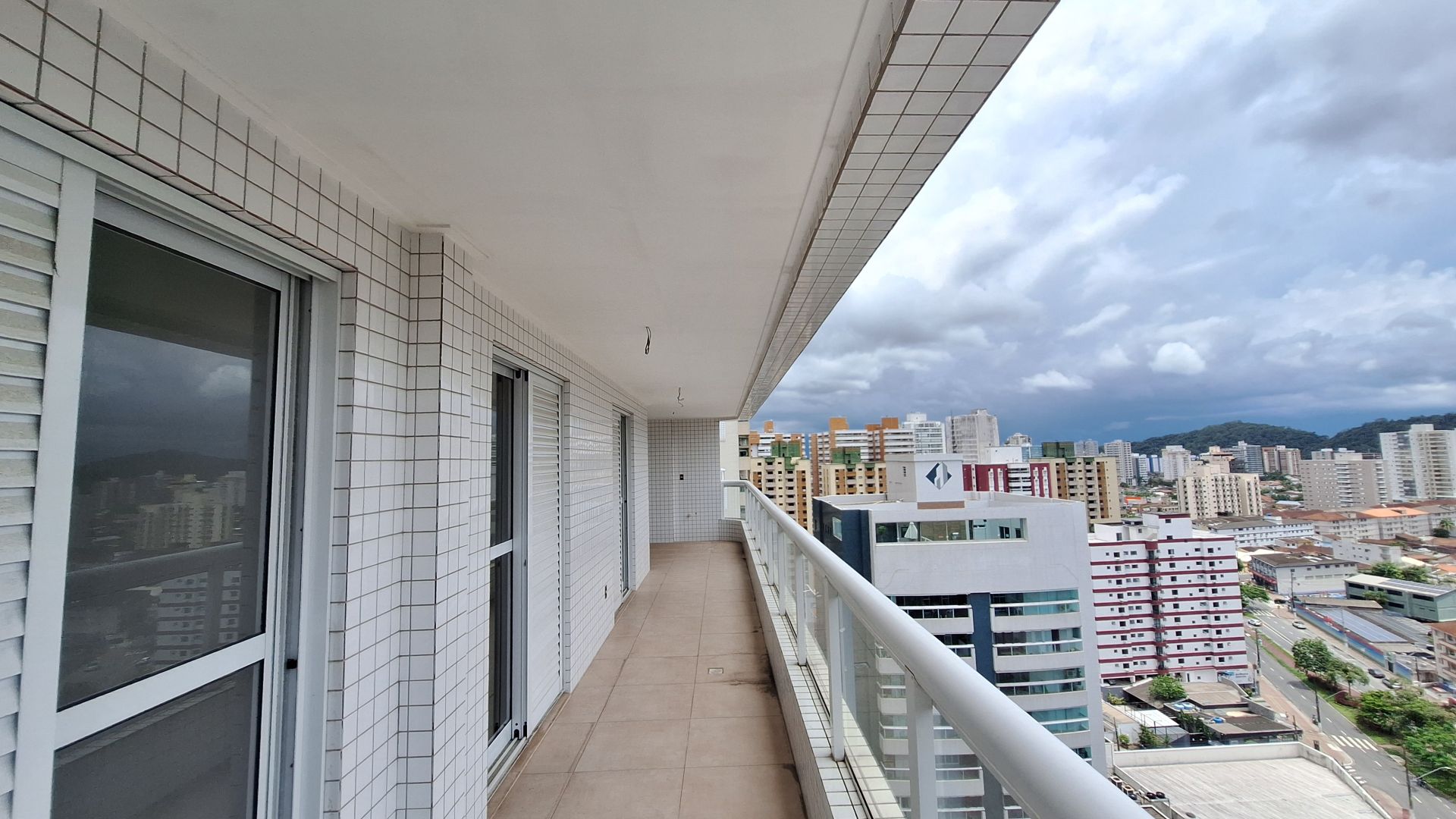 Apartamento Alto Padrão 03 Dormitórios 02 Suítes 02 Vagas Demarcadas, 123m2 – Canto do Forte