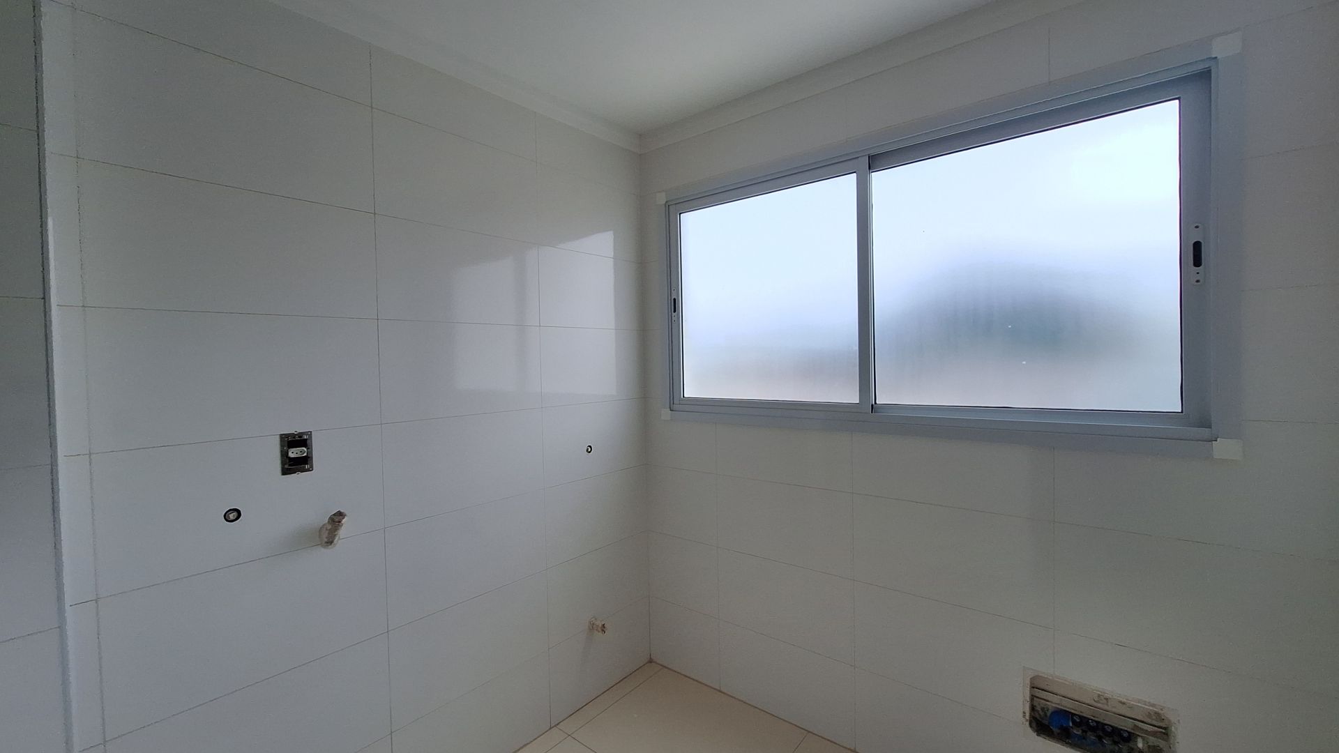 Apartamento Alto Padrão 03 Dormitórios 02 Suítes 02 Vagas Demarcadas, 123m2 – Canto do Forte