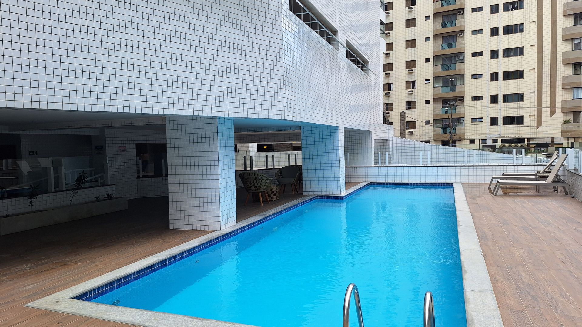 Apartamento Alto Padrão 03 Dormitórios 02 Suítes 02 Vagas Demarcadas, 138m2 – Canto do Forte