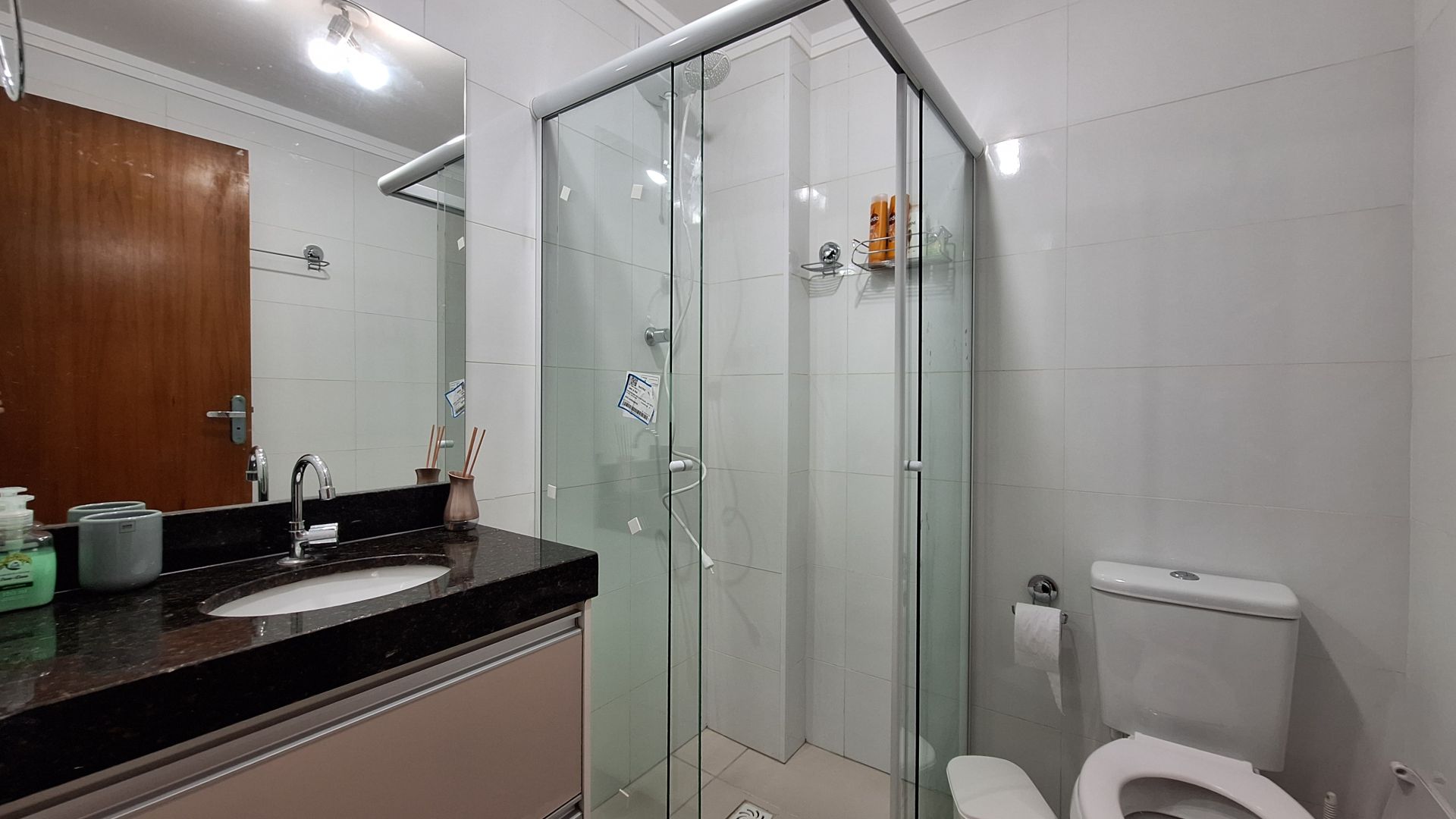 Apartamento 02 Dormitórios 01 Suite 02 Vagas, 82m2 – Guilhermina