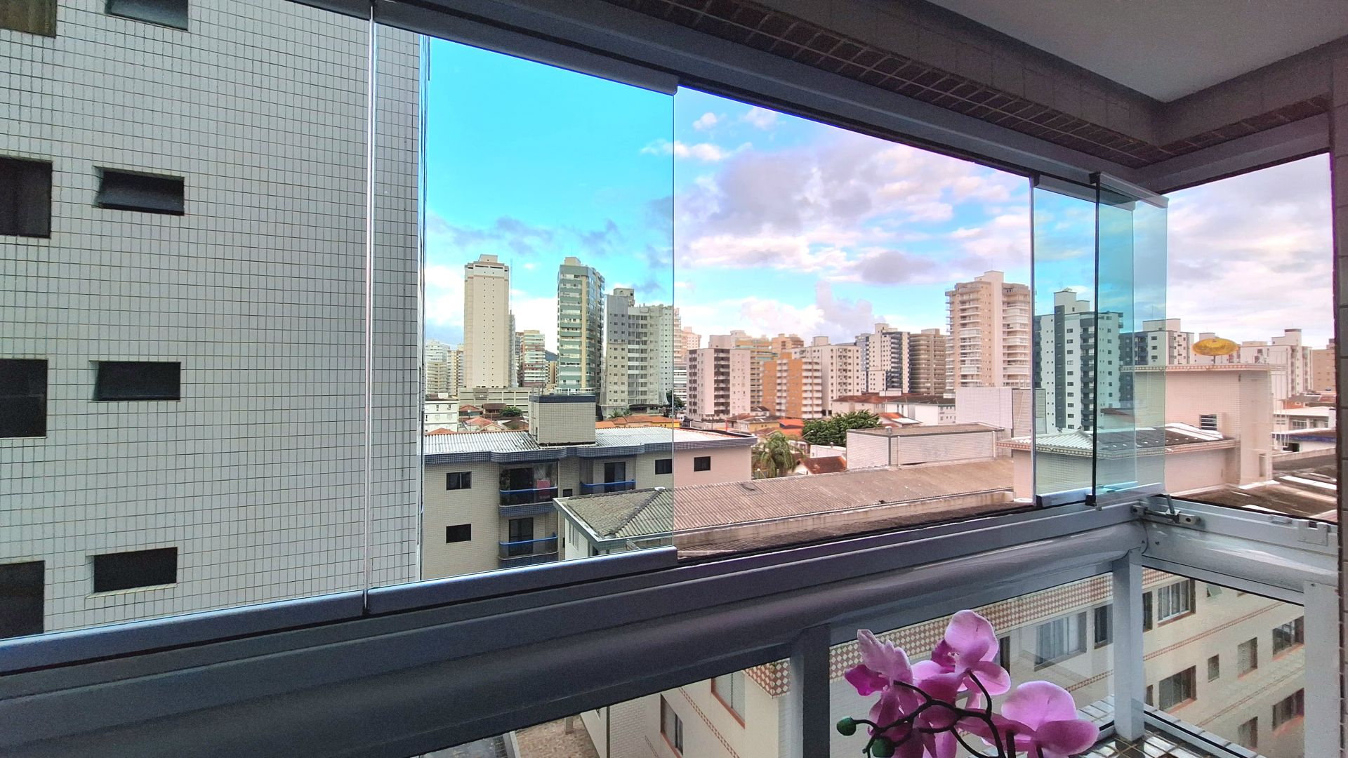 Apartamento 01 Dormitório POTEIRA FECHADA, 57m2 A Venda – Bairro Guilhermina