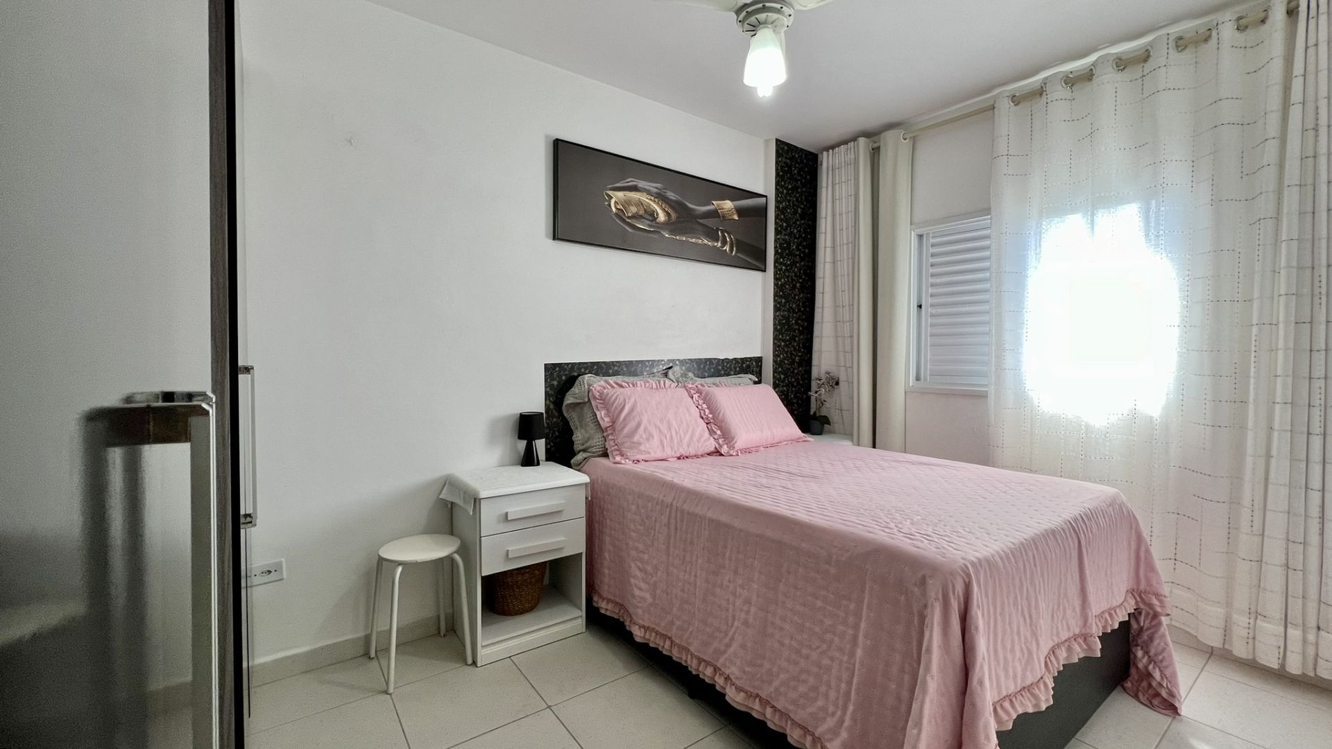 Apartamento Vista Mar Mobiliado 02 Dormitórios 01 Suíte 01 Vaga de Garagem, 67m2 Área Útil – Bairro Maracanã