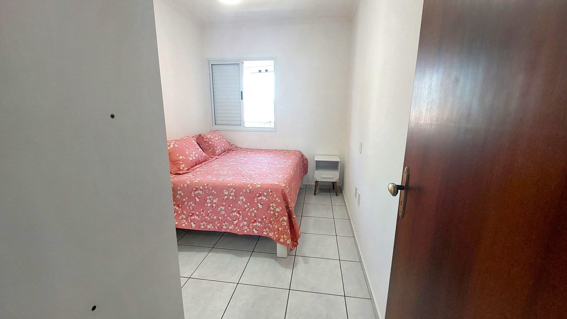 Apartamento Mobiliado 03 Dormitórios 01 Suíte 01 Vaga, 86m2 – Canto do Forte