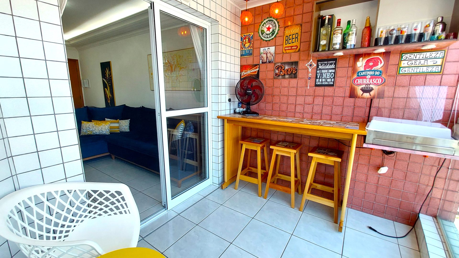 Apartamento Mobiliado 03 Dormitórios 01 Suíte 01 Vaga, 86m2 – Canto do Forte