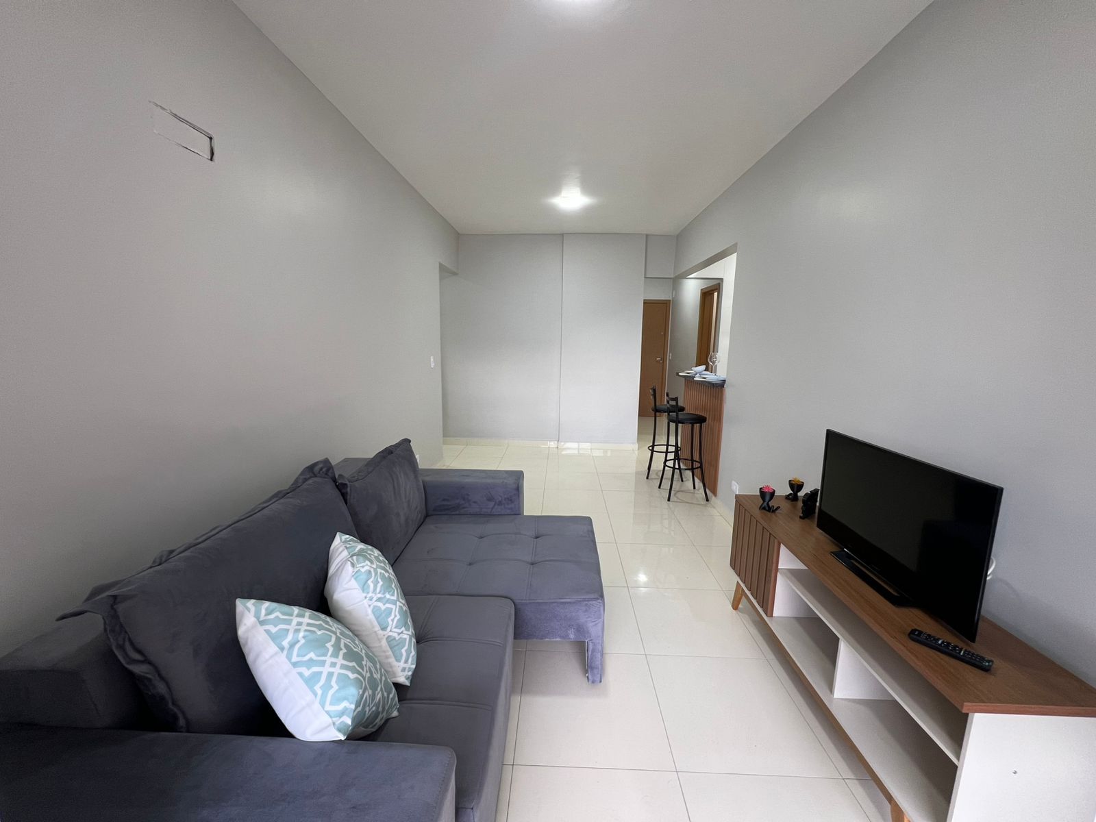 Apartamento 02 Dormitórios, sendo 02 Suítes, 02 Vagas, 84m2 – Aviação