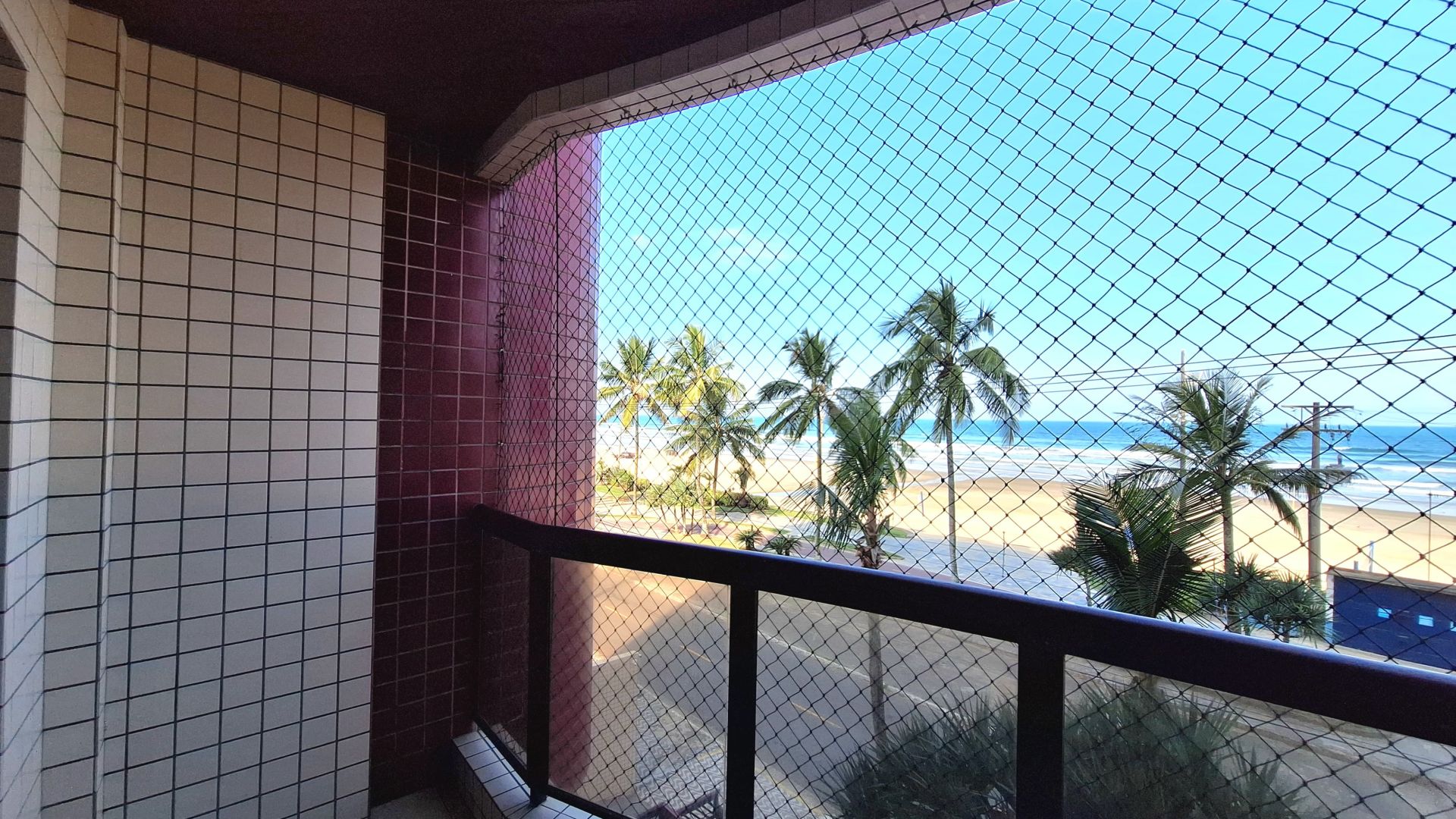 Apartamento Frente Mar 02 Dormitórios 01 Suíte + DEP. Empregada 01 Vaga, 106m2 – Bairro Vila Caiçara
