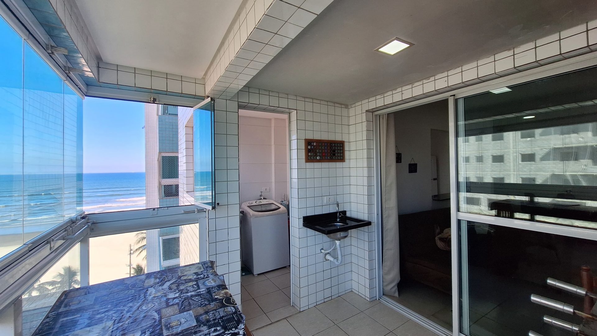 Apartamento 02 Dormitórios 01 Suíte 01 Vaga, 70m2 A.U – Jardim Real