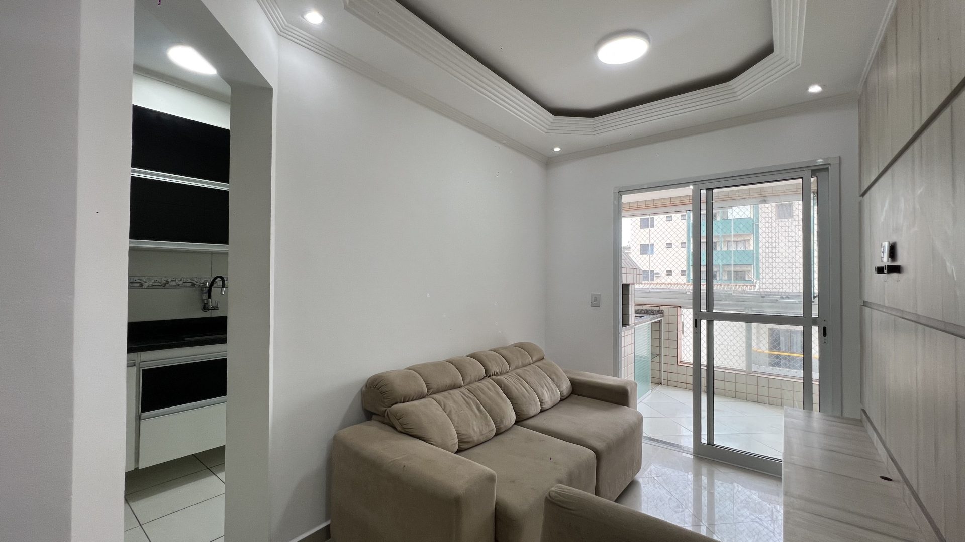 Aparatemnto Mobiliado 02 Dormitorios, 01 Suite, 01 Vaga de Garagem – Vila Tupi