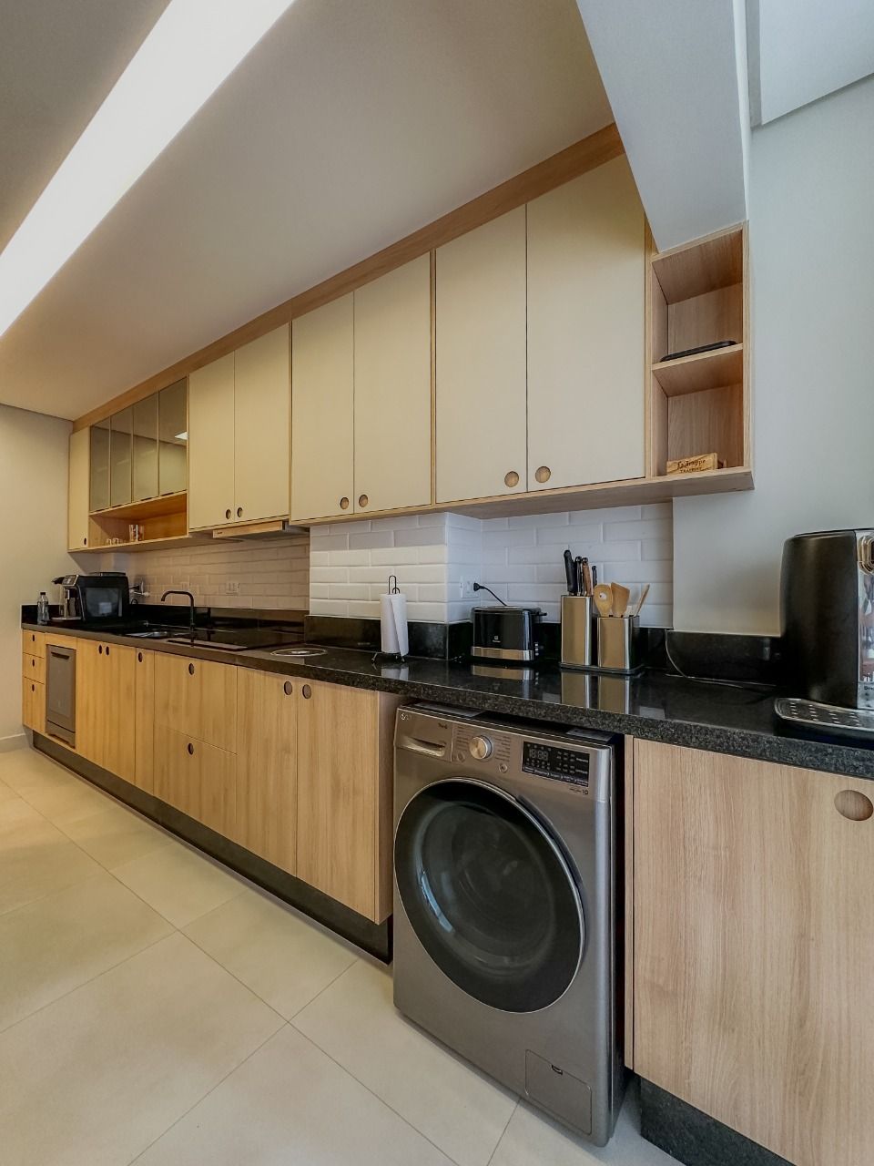 Apartamento 03 Dormitórios, 01 Suítes, 02 Vagas, 81m2 – Canto do Forte