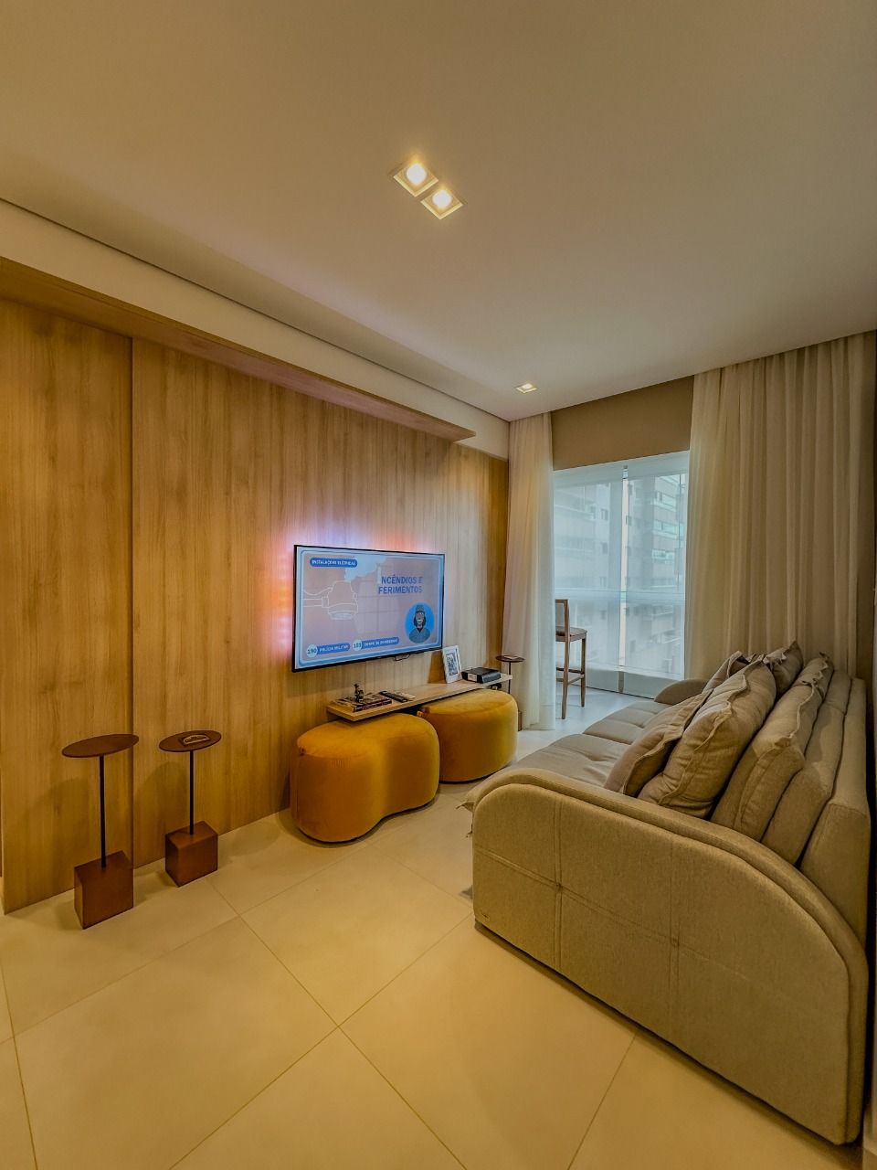 Apartamento 03 Dormitórios, 01 Suítes, 02 Vagas, 81m2 – Canto do Forte