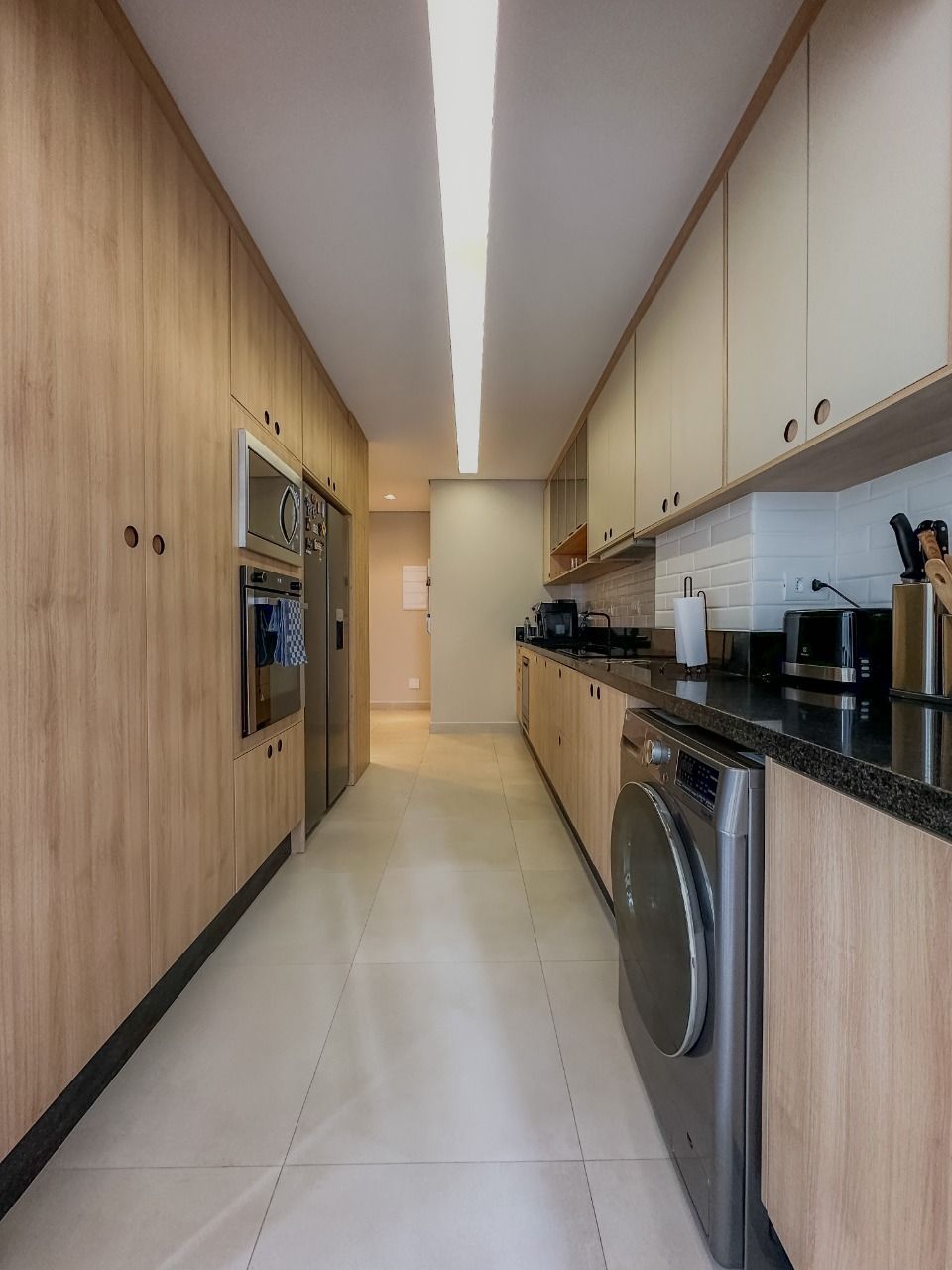 Apartamento 03 Dormitórios, 01 Suítes, 02 Vagas, 81m2 – Canto do Forte