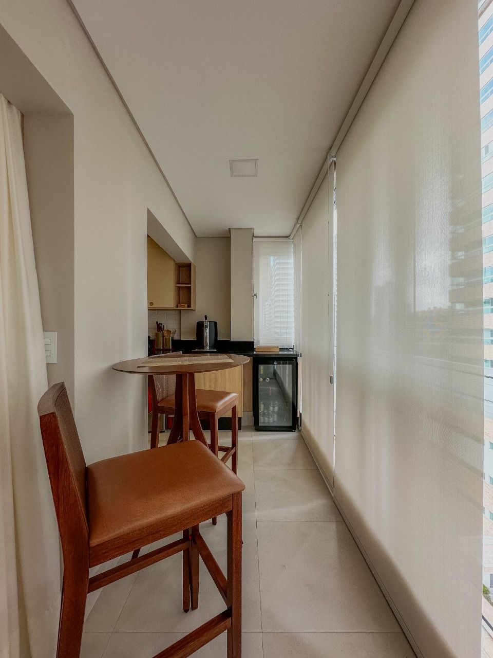 Apartamento 03 Dormitórios, 01 Suítes, 02 Vagas, 81m2 – Canto do Forte