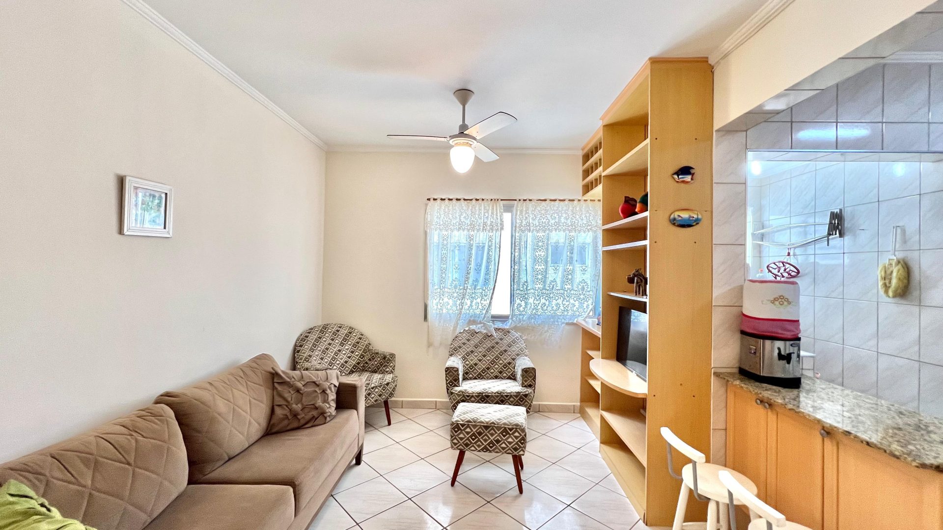 Apartamento Mobiliado 02 Dormitórios, 01 Vaga de Garagem, 86m2 A.U – Vila Caiçara