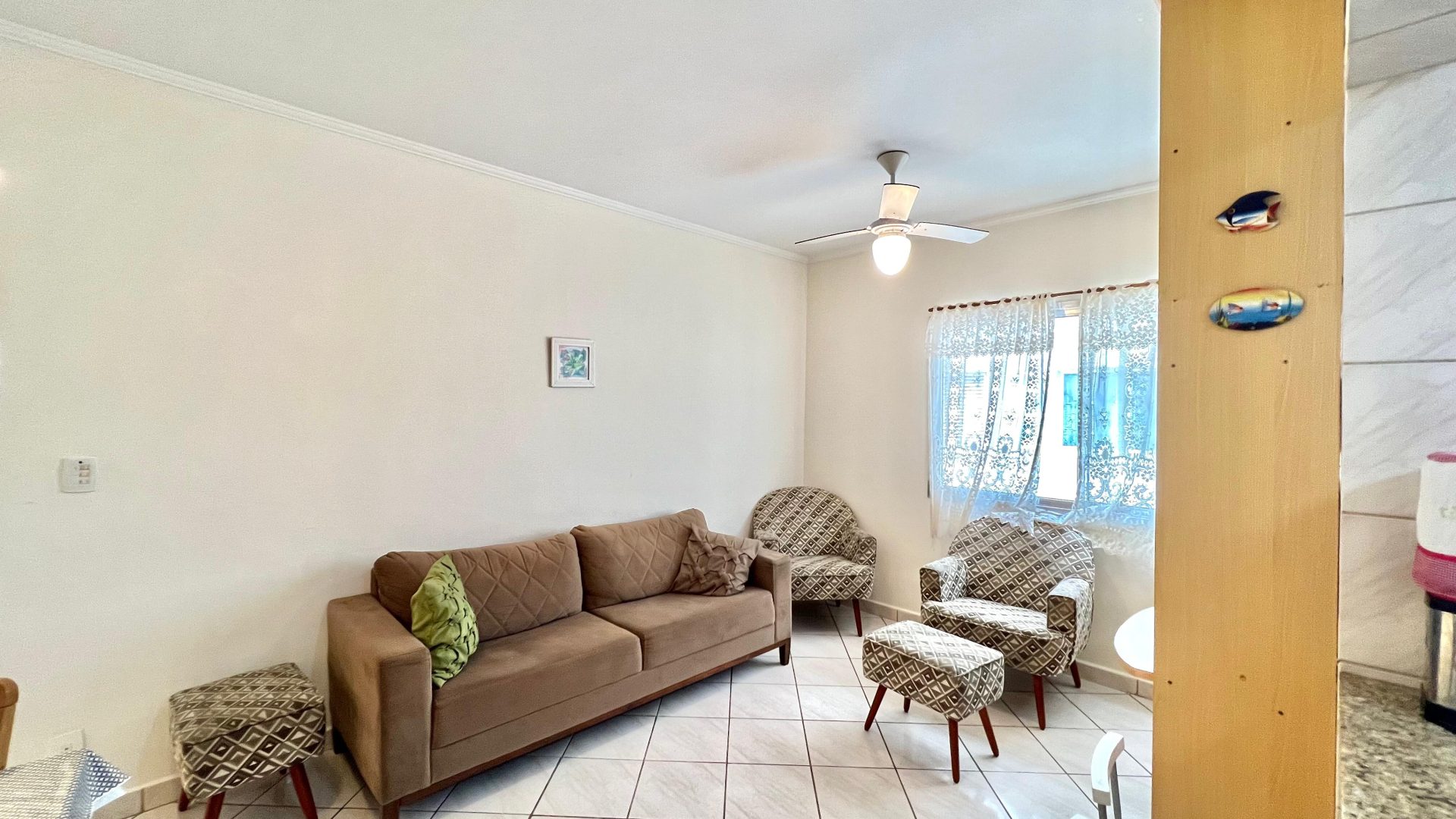 Apartamento Mobiliado 02 Dormitórios, 01 Vaga de Garagem, 86m2 A.U – Vila Caiçara