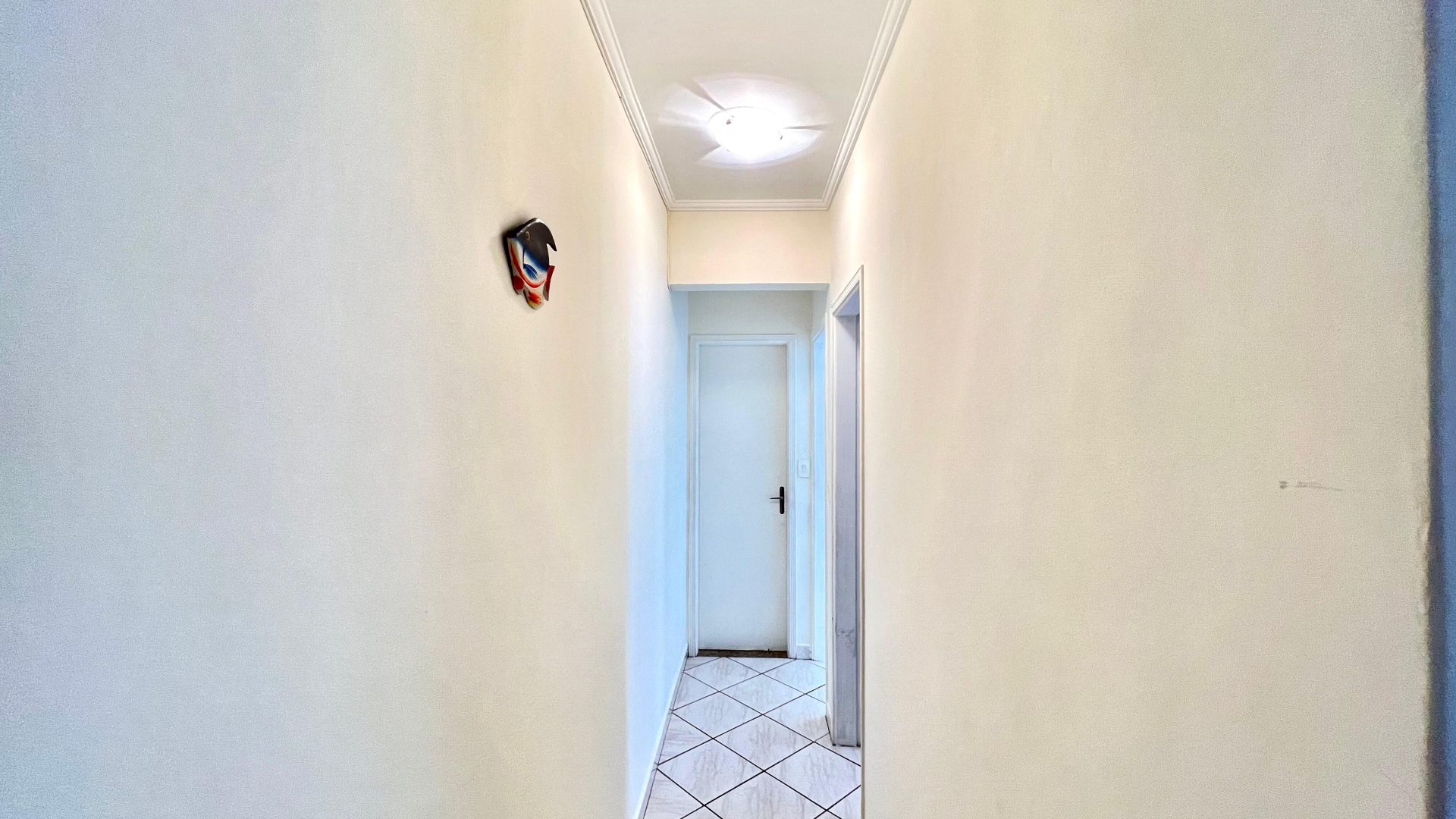 Apartamento Mobiliado 02 Dormitórios, 01 Vaga de Garagem, 86m2 A.U – Vila Caiçara