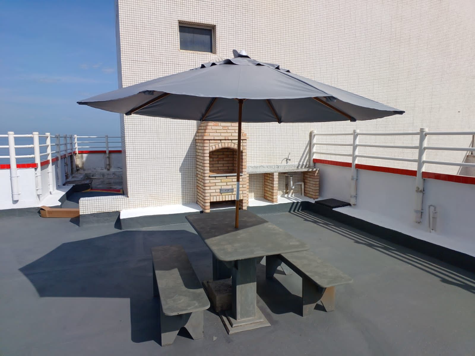Apartamento Mobiliado 02 Dormitórios, 01 Vaga de Garagem, 86m2 A.U – Vila Caiçara