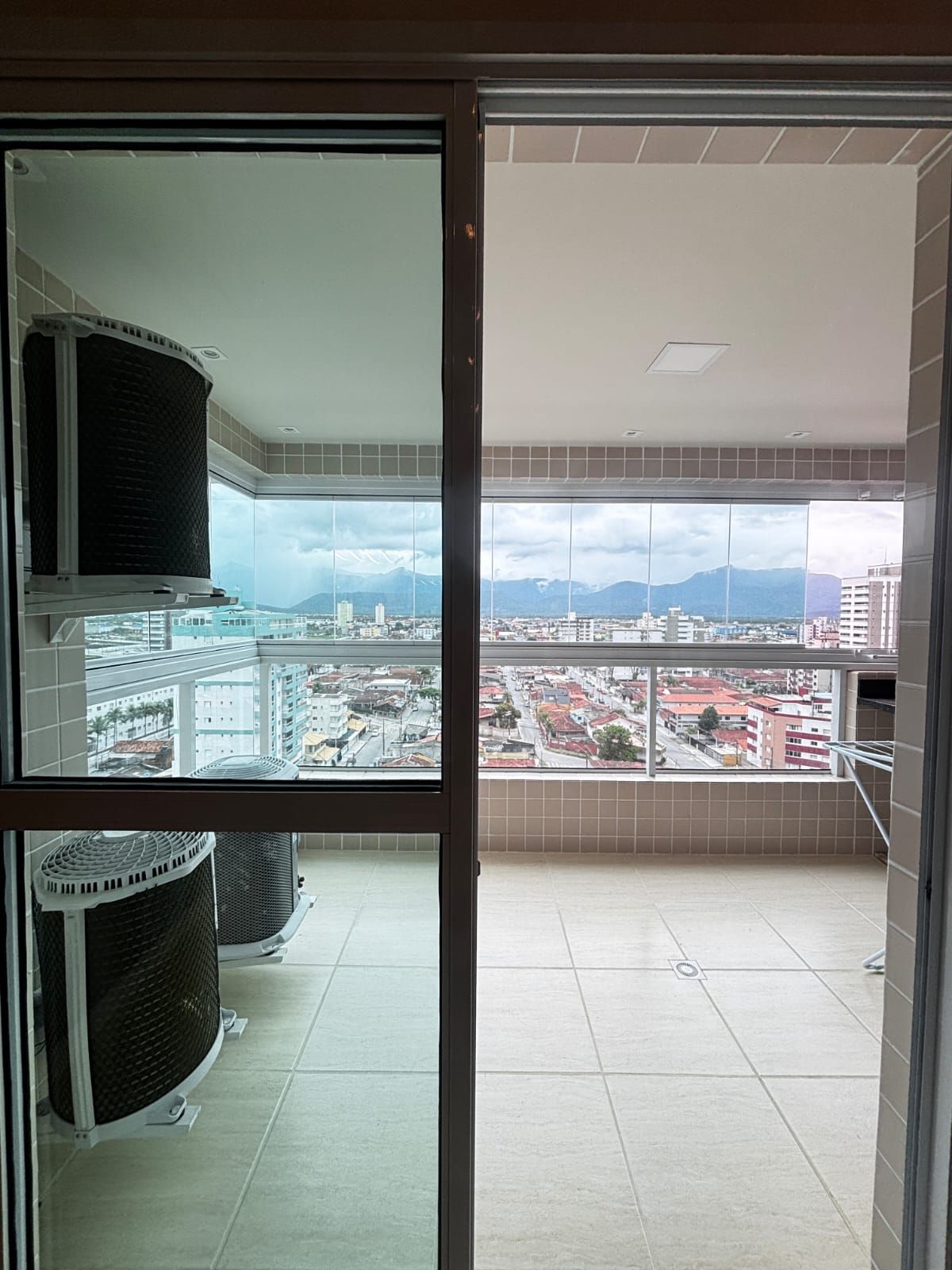 Apartamento Mobiliado 02 Dormitórios 01 Suíte 01 Vaga, 76m2 – Vila Mirim