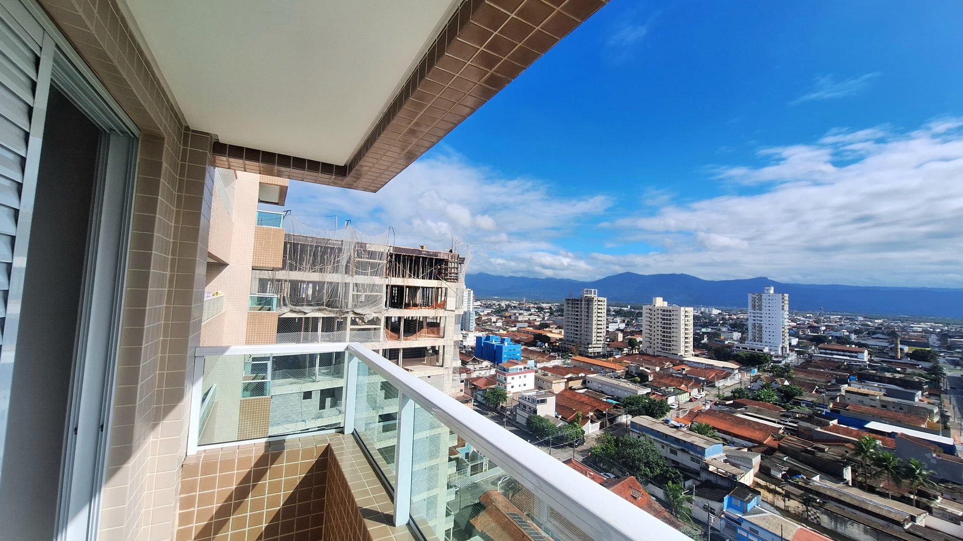 Apartamento Mobiliado 03 Suítes 01 Lavabo 02 Vagas – 101m2 – Aviação