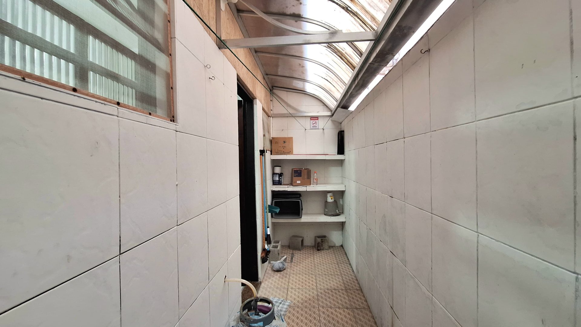 Casa em Condomínio 01 Dormitório, 01 Vaga – Bairro Aviação