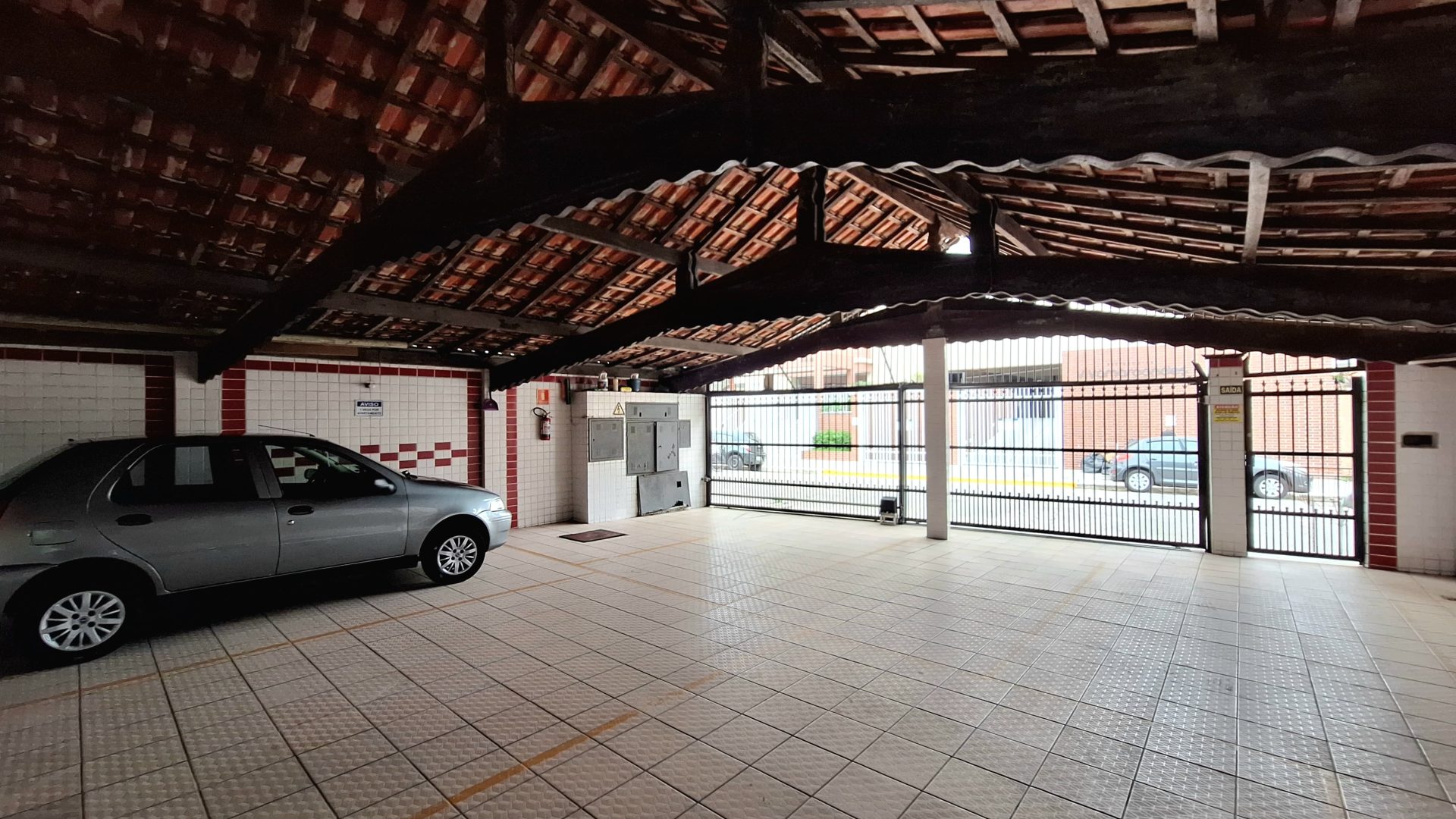 Casa em Condomínio 01 Dormitório, 01 Vaga – Bairro Aviação
