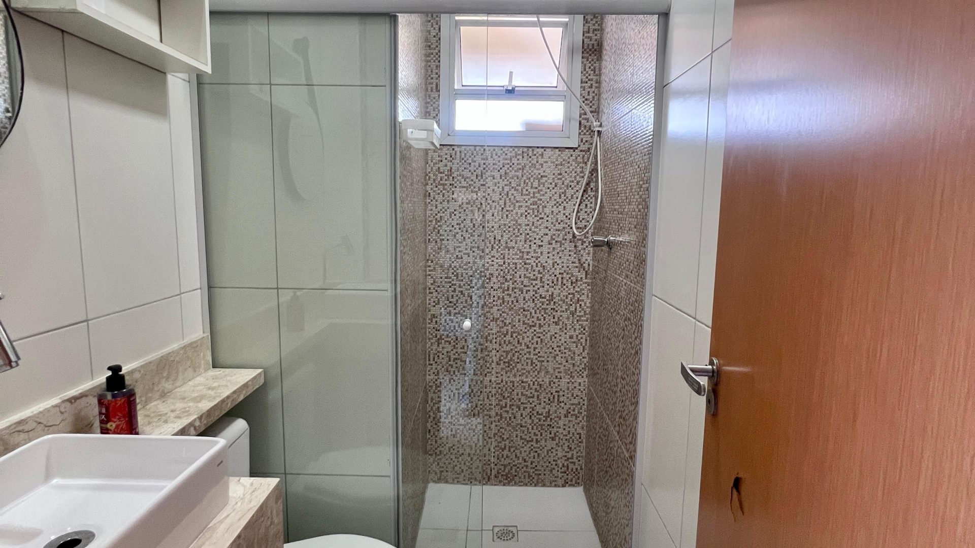 Apartamento 02 Dormitórios, sendo 02 Suítes, 01 Vaga – Bairro Maracanã