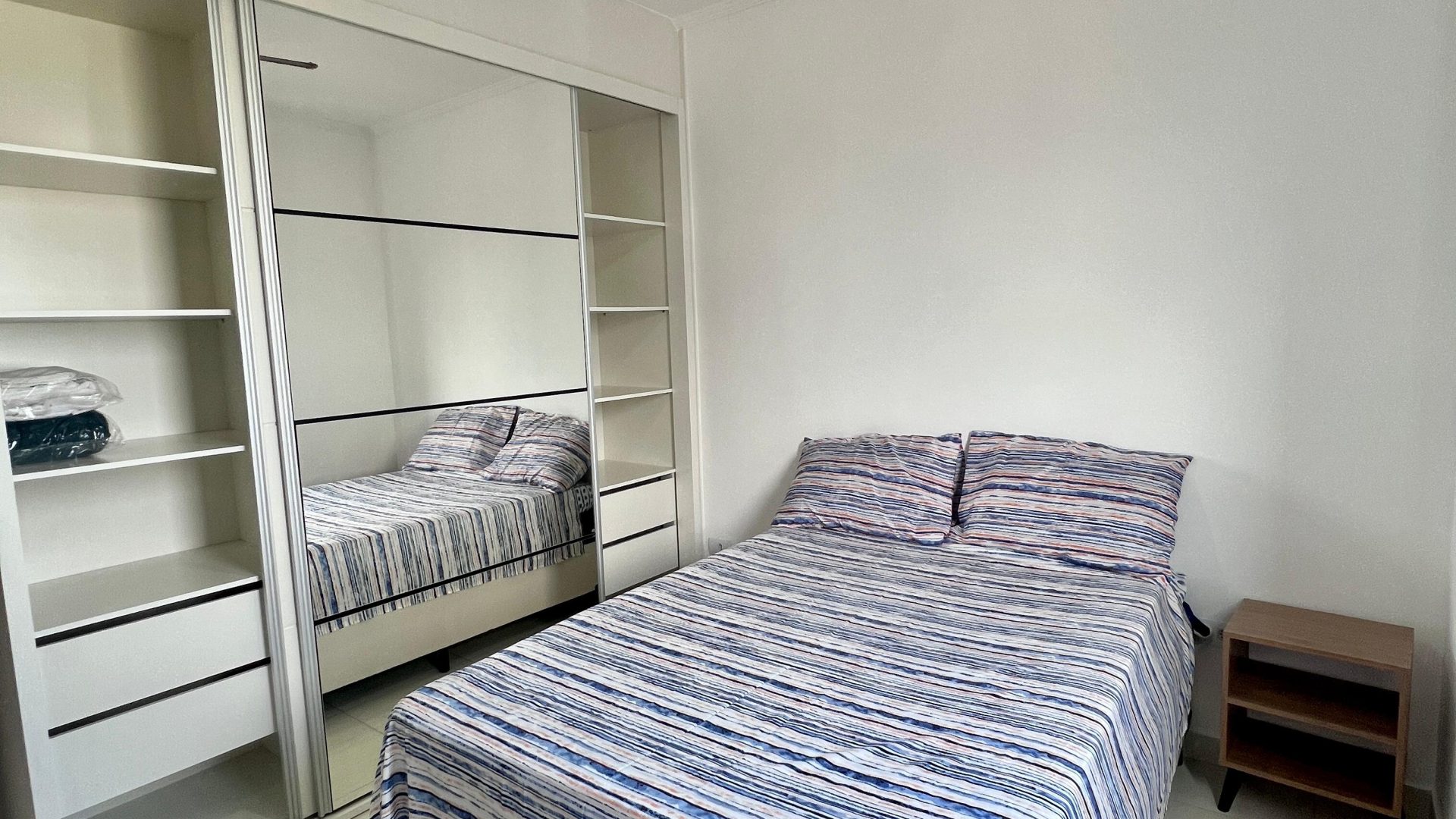 Apartamento 02 Dormitórios, sendo 02 Suítes, 01 Vaga – Bairro Maracanã