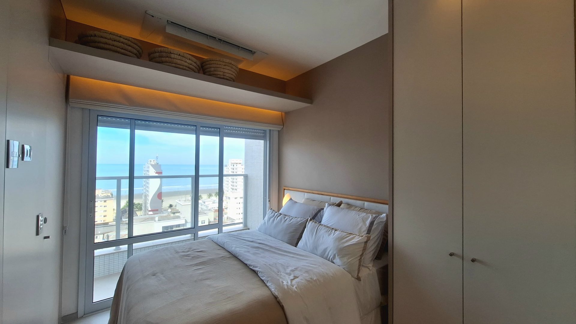 Apartamento 03 Dormitórios, Sendo 03 Suítes, 02 ou 03 Vagas Determinadas, 150,66m2 – Boqueirão