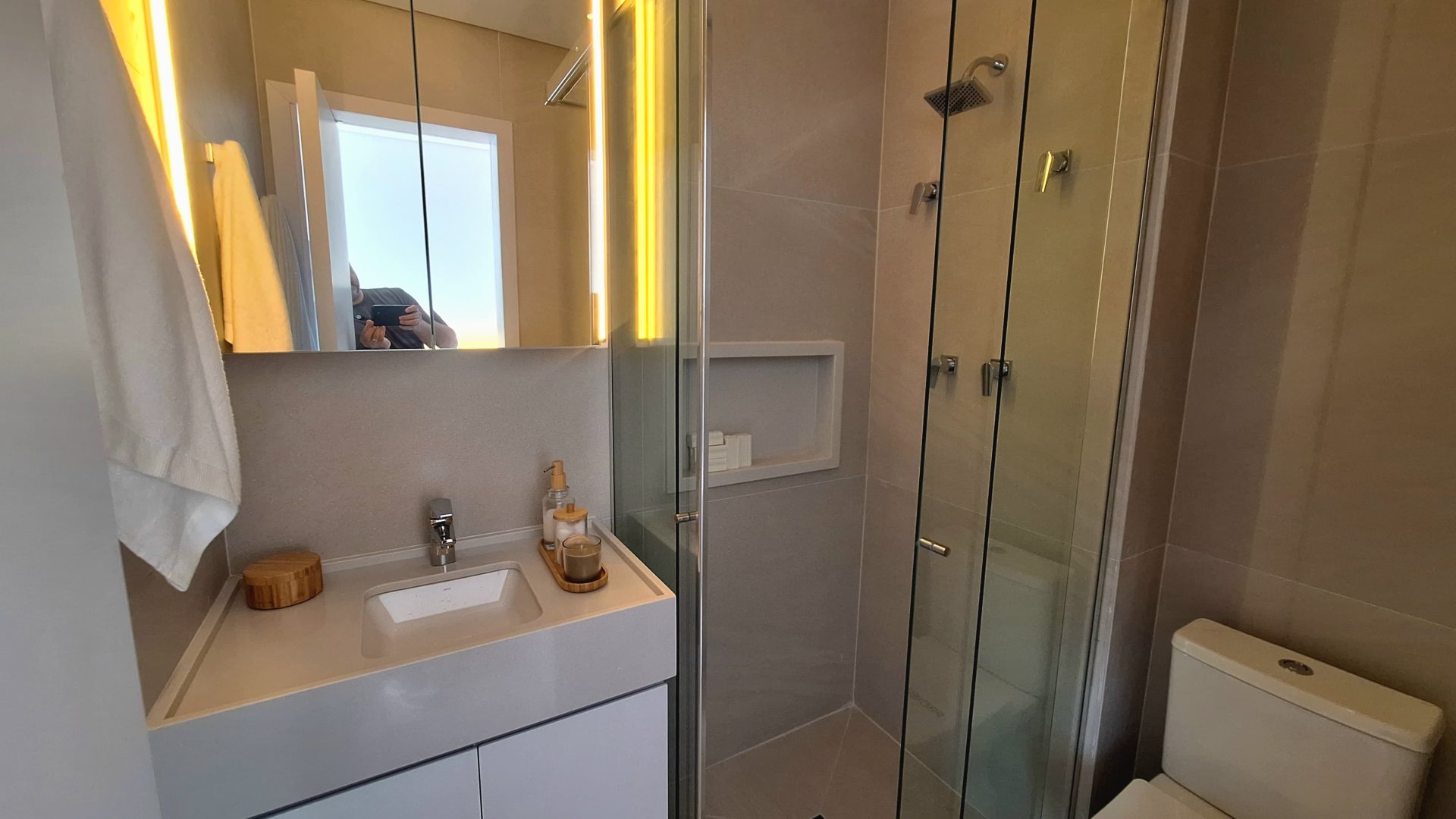 Apartamento 03 Dormitórios, Sendo 03 Suítes, 02 ou 03 Vagas Determinadas, 150,66m2 – Boqueirão