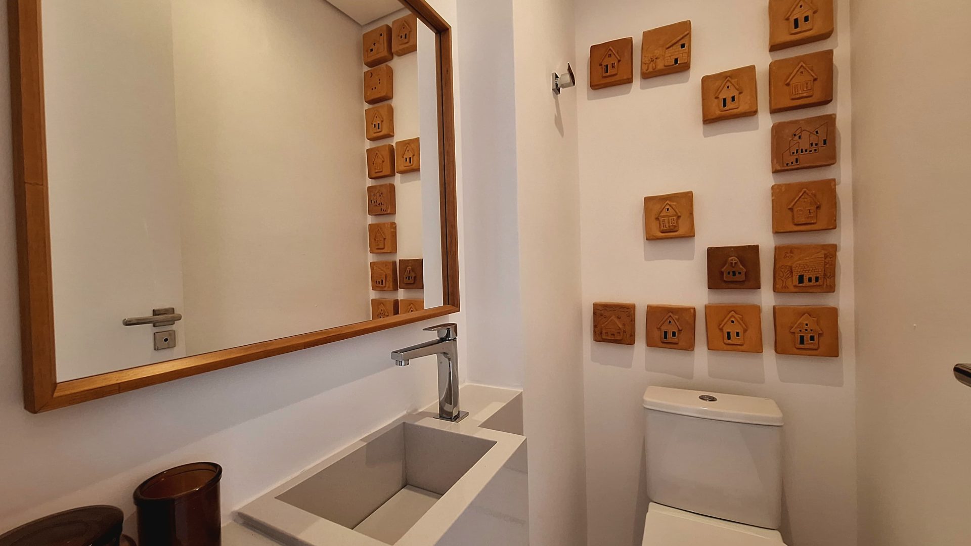 Apartamento 03 Dormitórios, Sendo 03 Suítes, 02 ou 03 Vagas Determinadas, 150,66m2 – Boqueirão